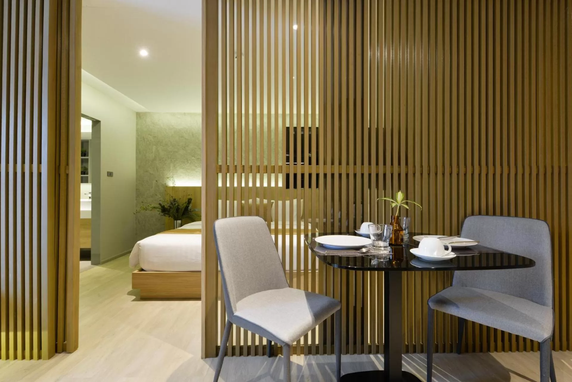 Photo of the whole room, Bed in Aspira Tropical Residence Thong Lor