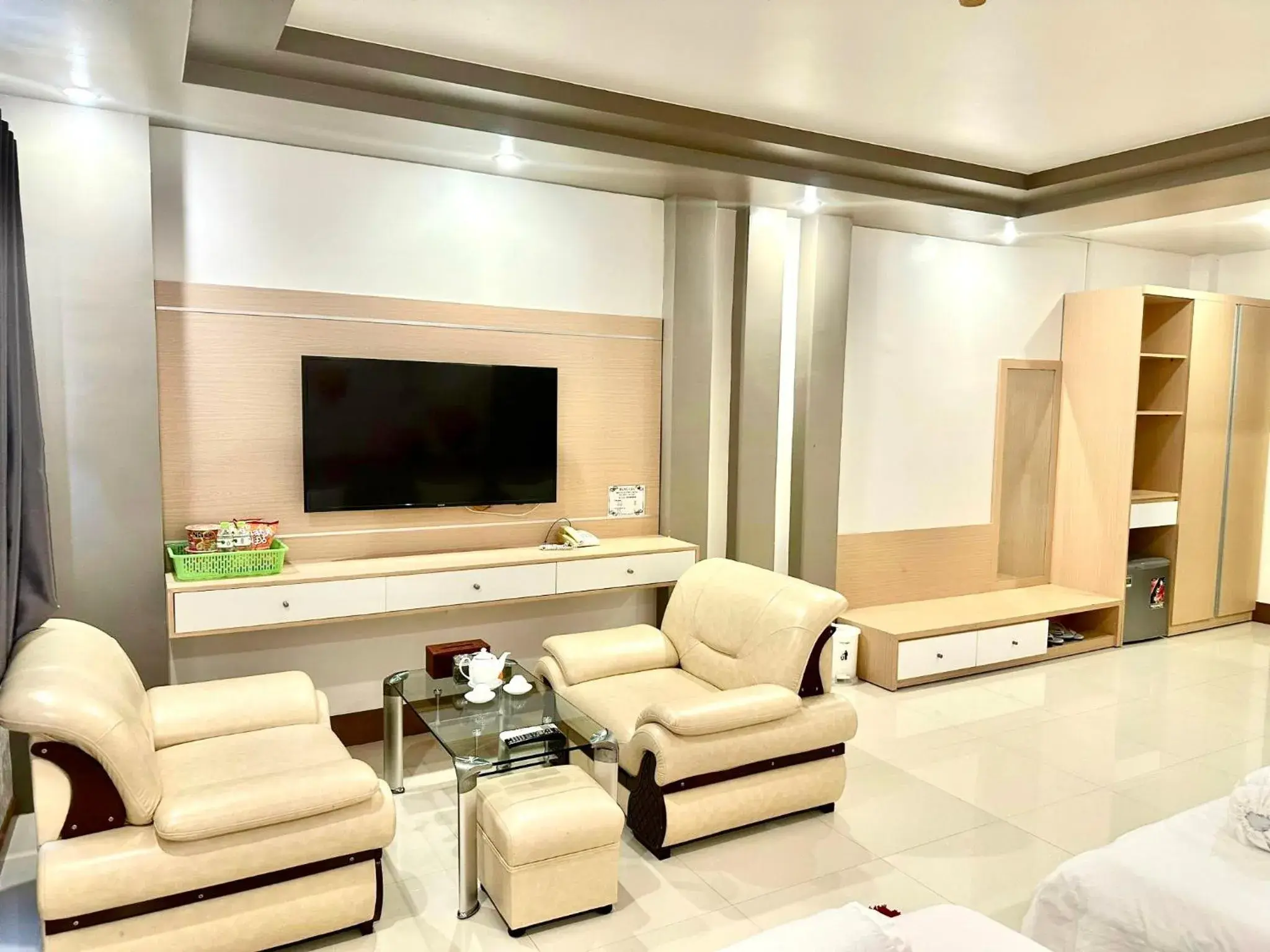 Seating Area in Phuc Hung Hotel 1