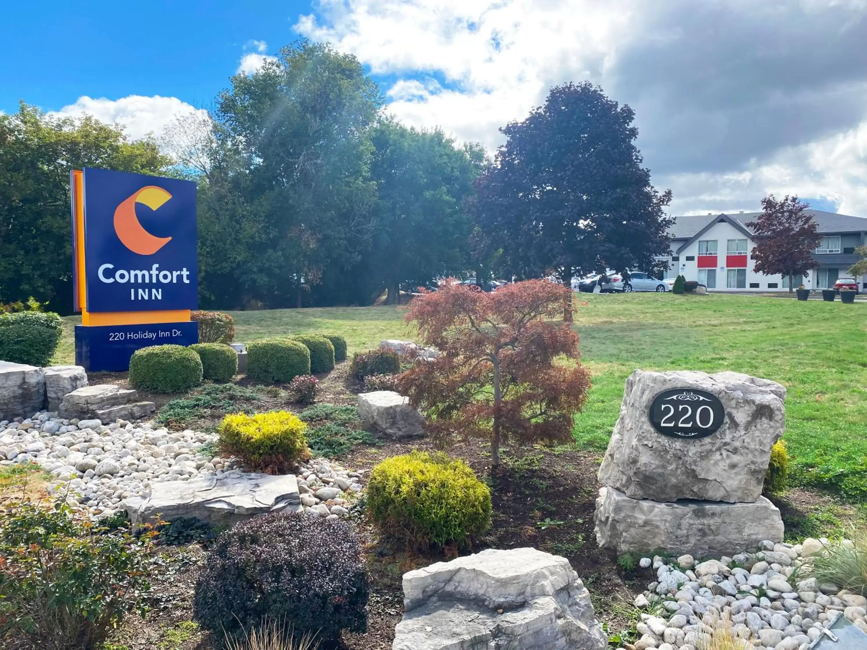 Property building in Comfort Inn Property building in Comfort Inn