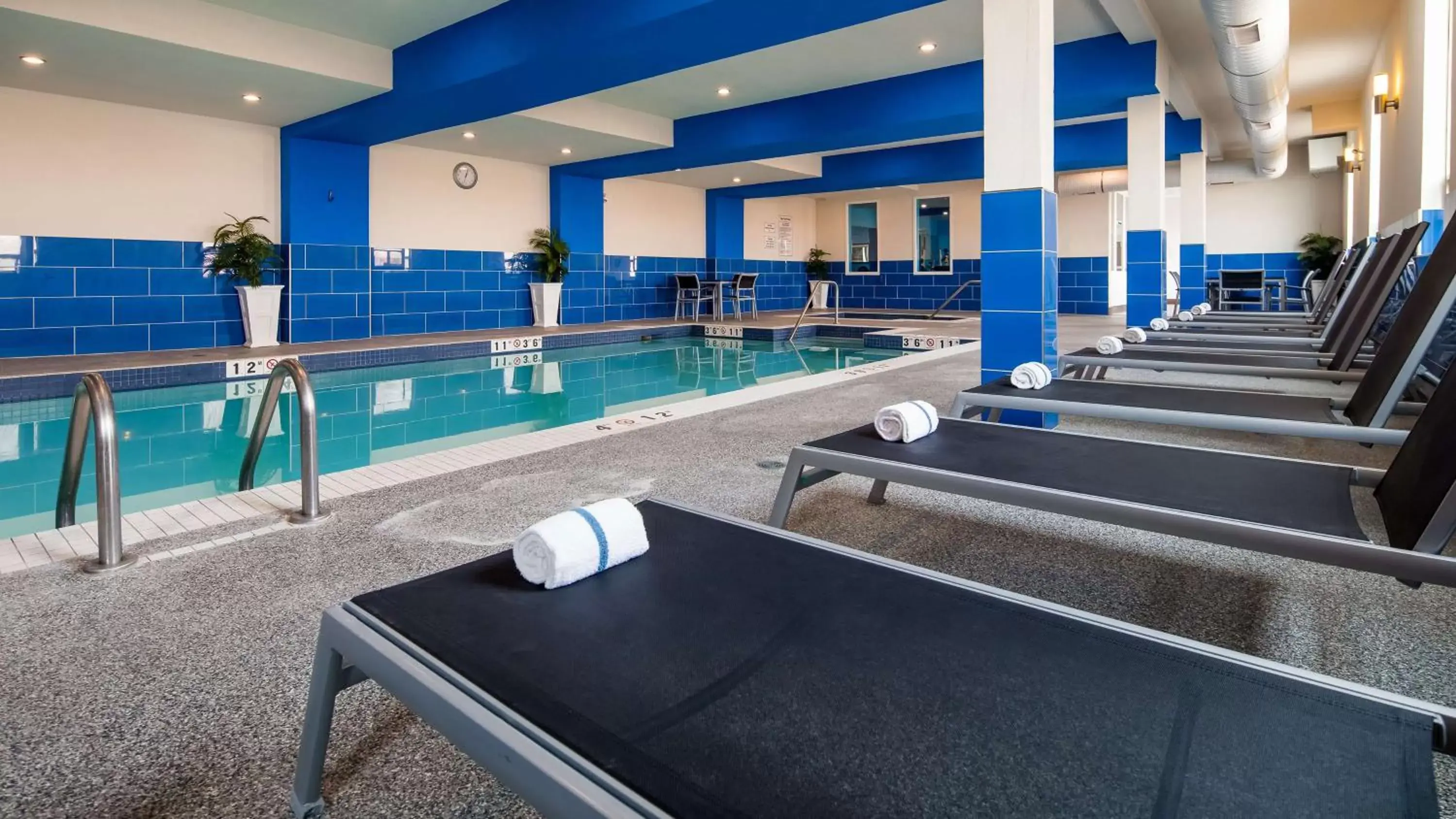 On site, Swimming Pool in Best Western Plus Kindersley Hotel