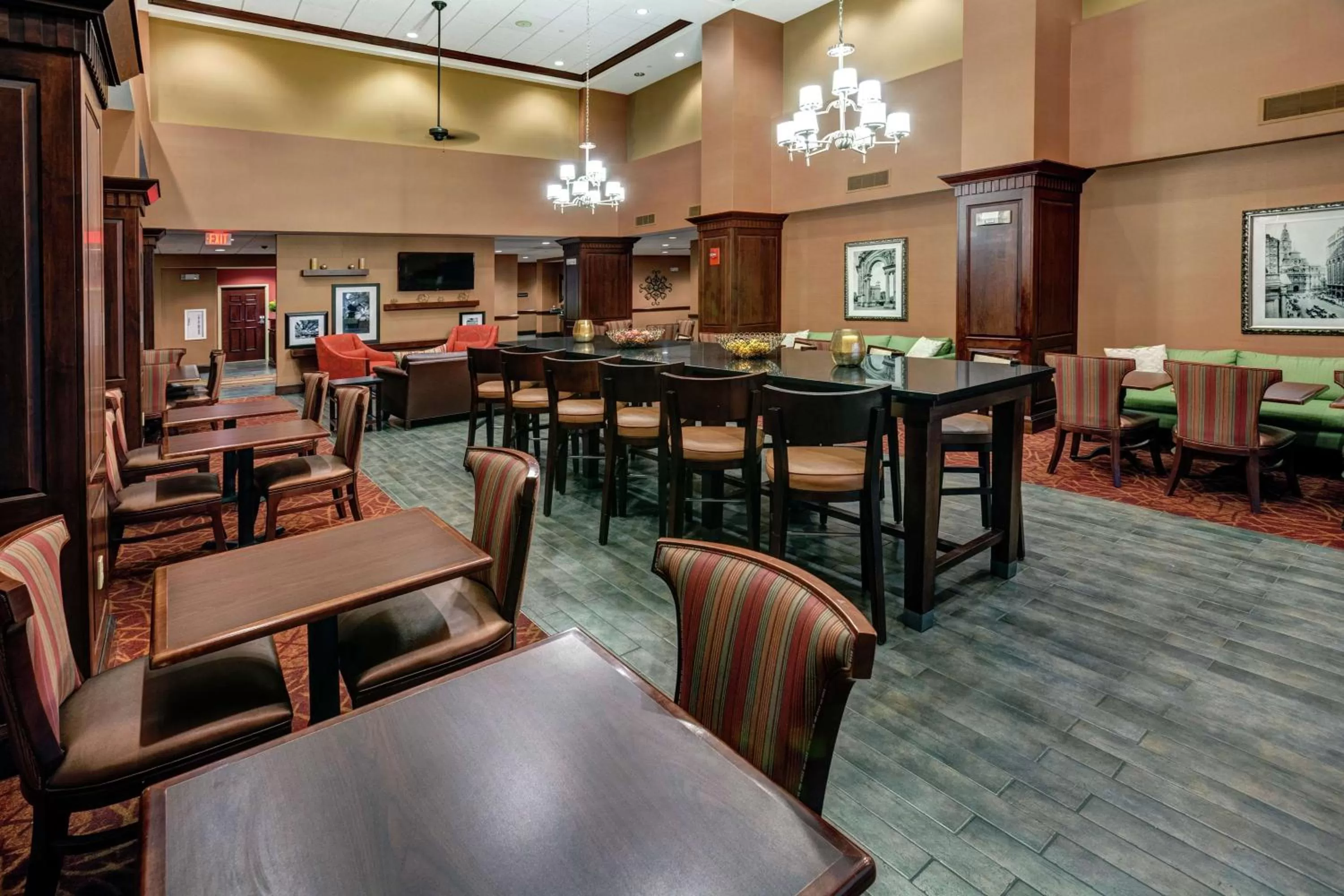 Lobby or reception in Hampton Inn & Suites Chadds Ford
