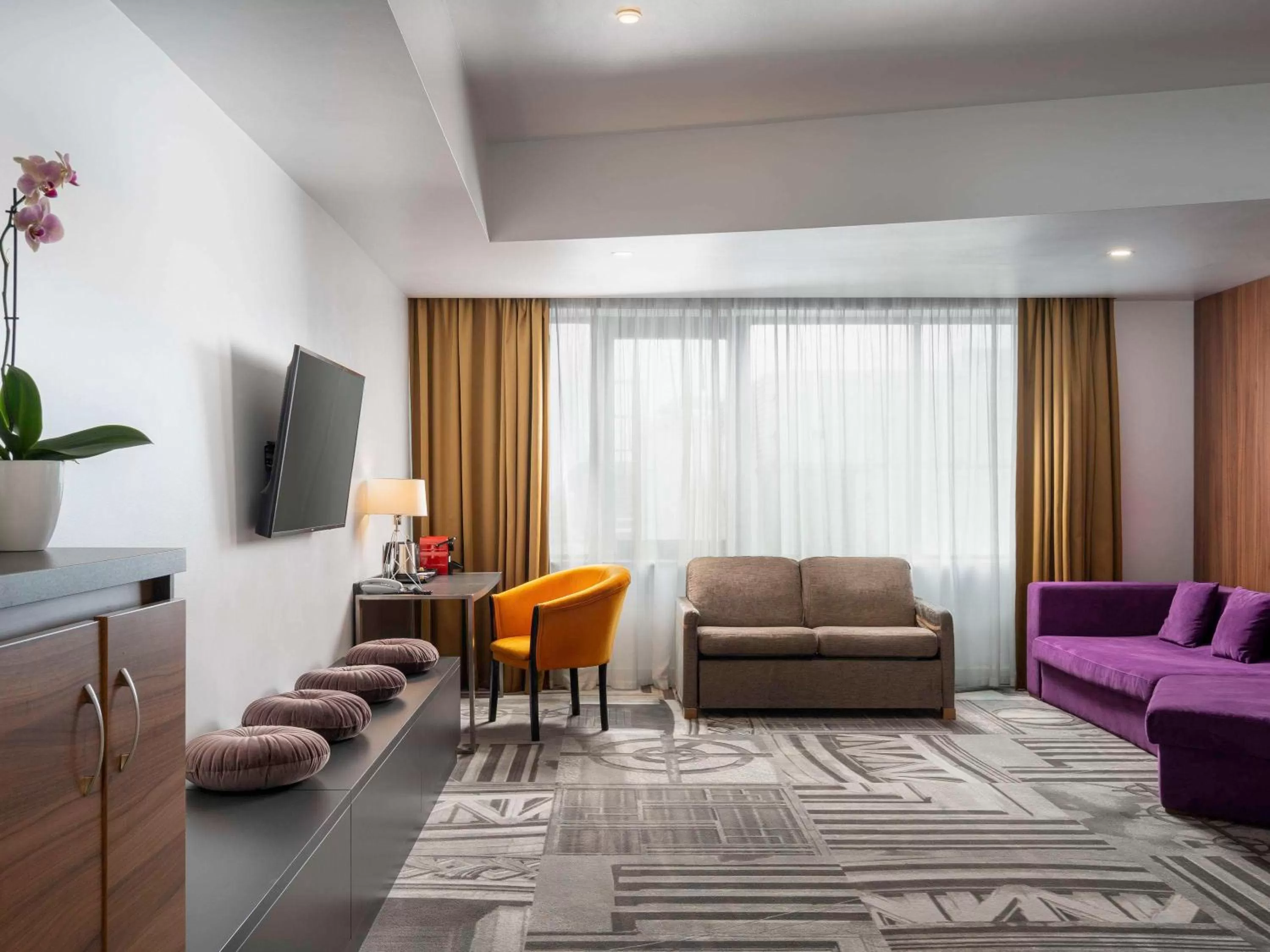 Superior Double Room in Mercure Bucharest Unirii