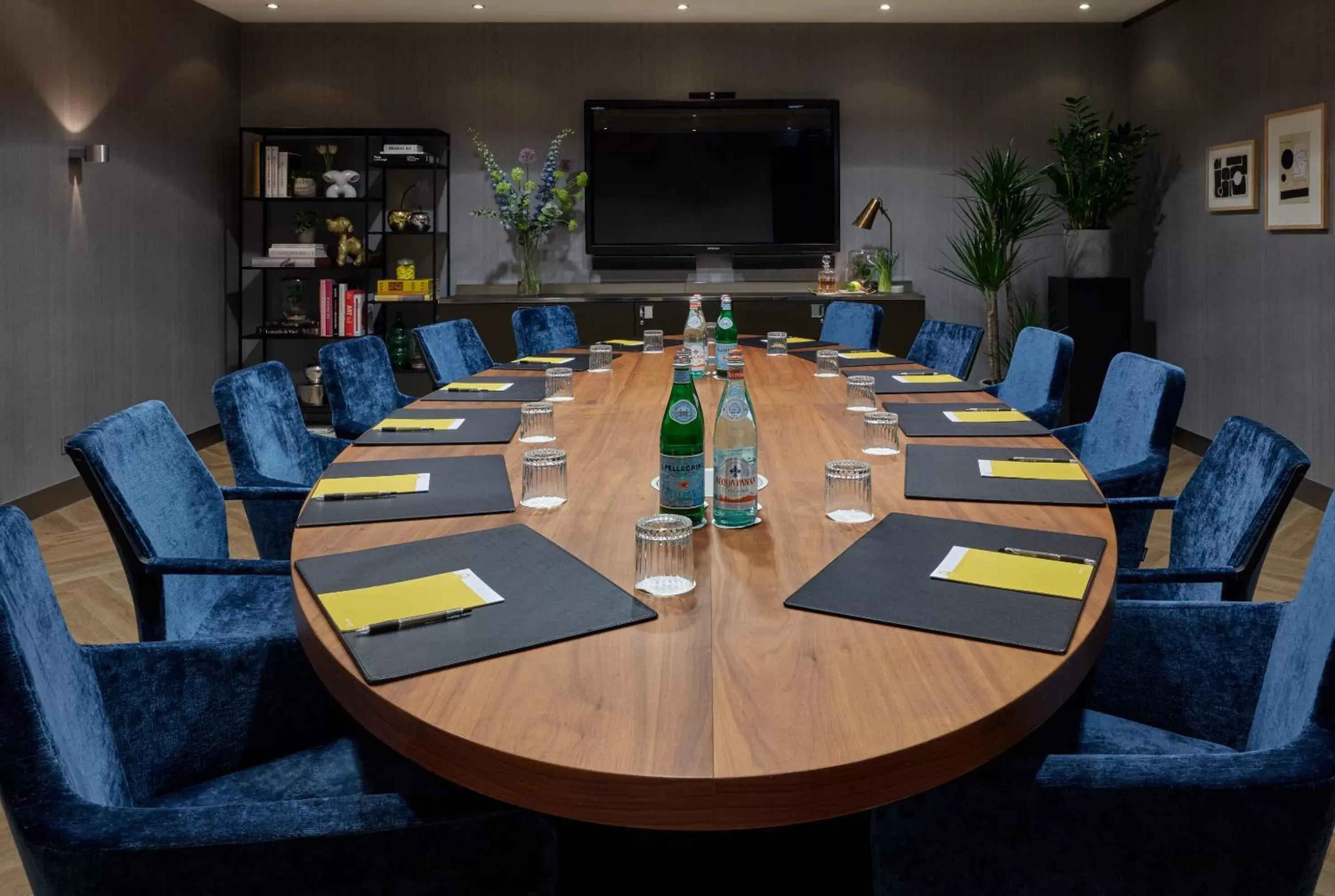 Meeting/conference room in Park Centraal Amsterdam, part of Sircle Collection