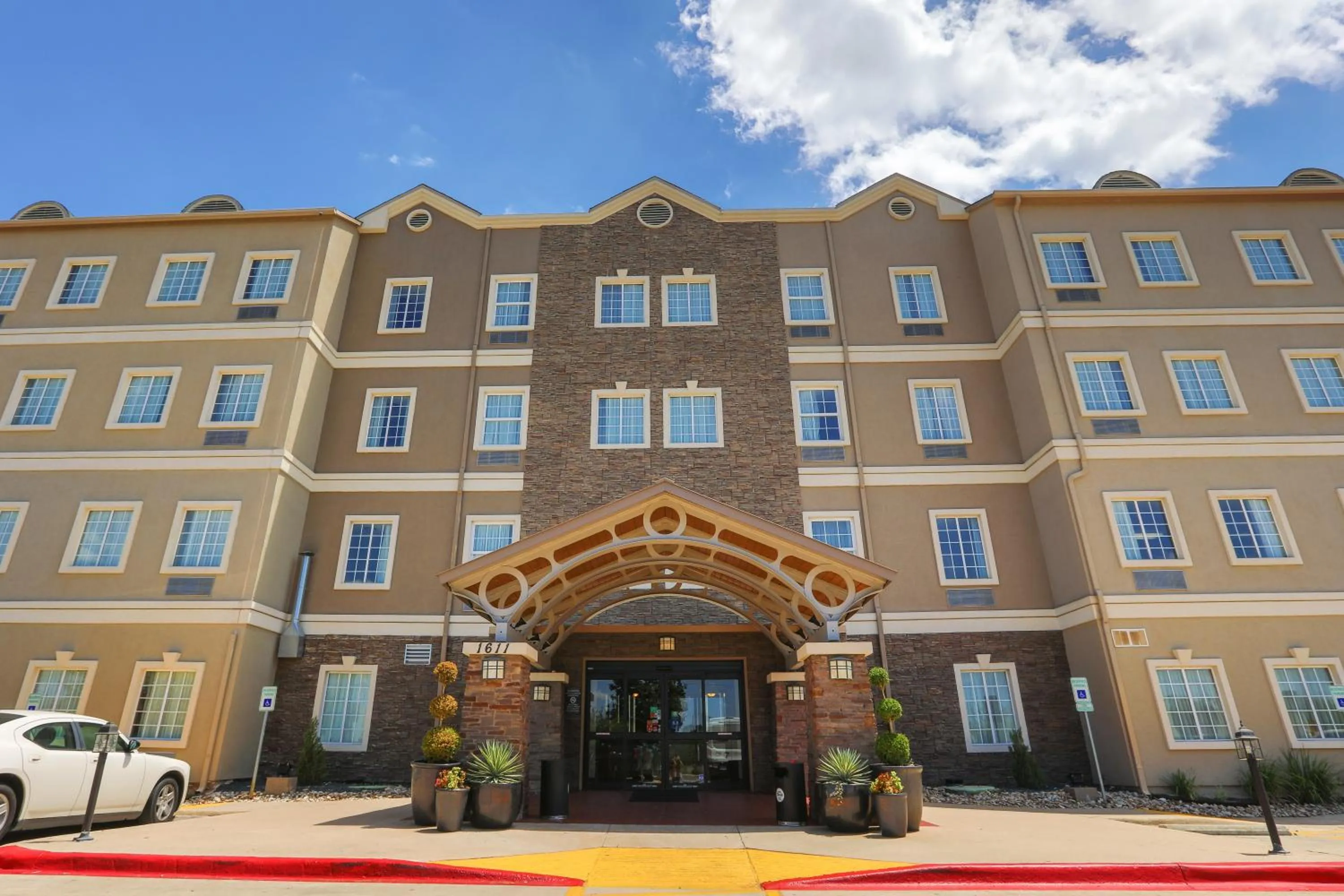 Property building in Staybridge Suites Austin Airport by IHG