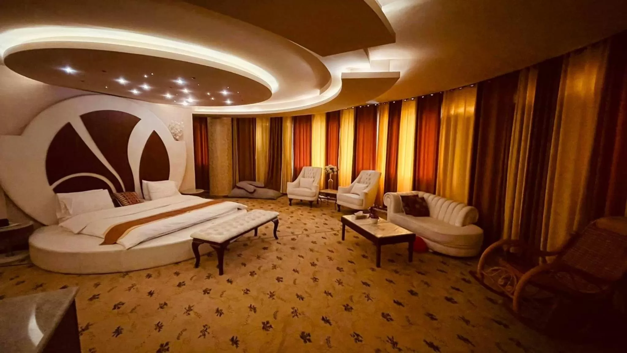 Bedroom, Seating Area in Saleem Afandi Hotel