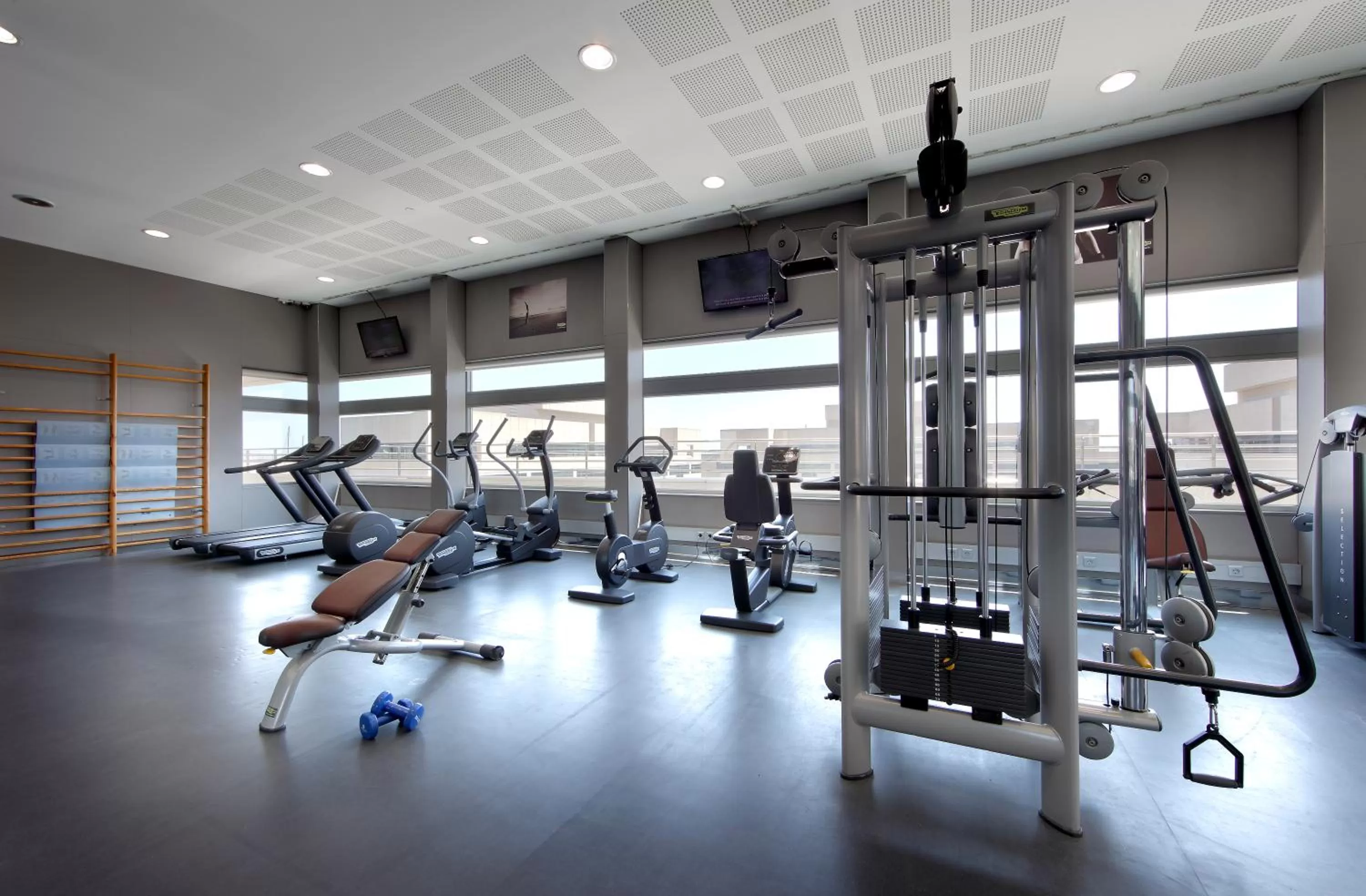 Fitness centre/facilities in Eurostars Grand Marina Hotel GL