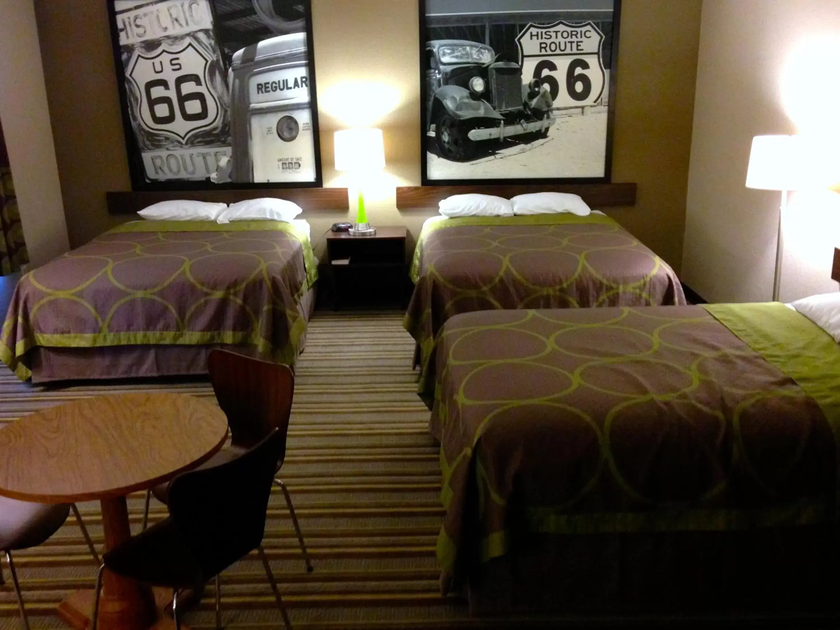 Bed in Super 8 by Wyndham Stafford/Springfield Area Bed in Super 8 by Wyndham Stafford/Springfield Area