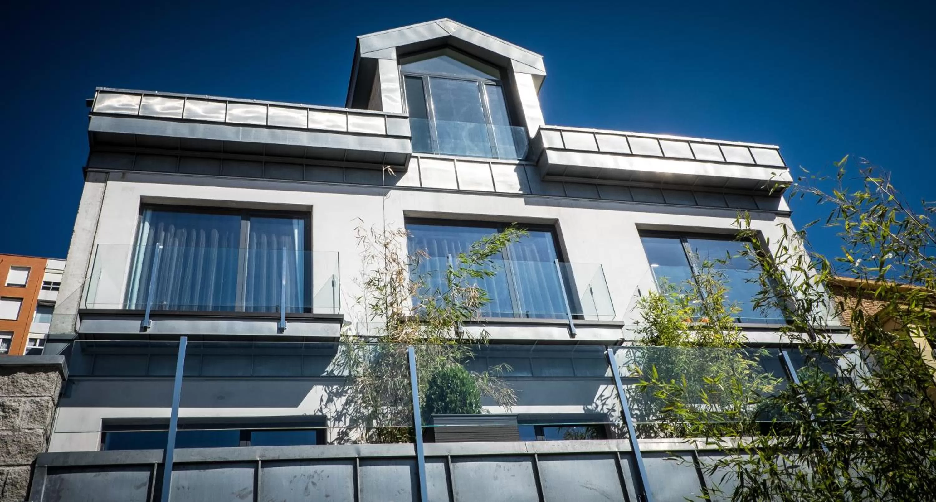 Facade/entrance in Hotel Art Santander