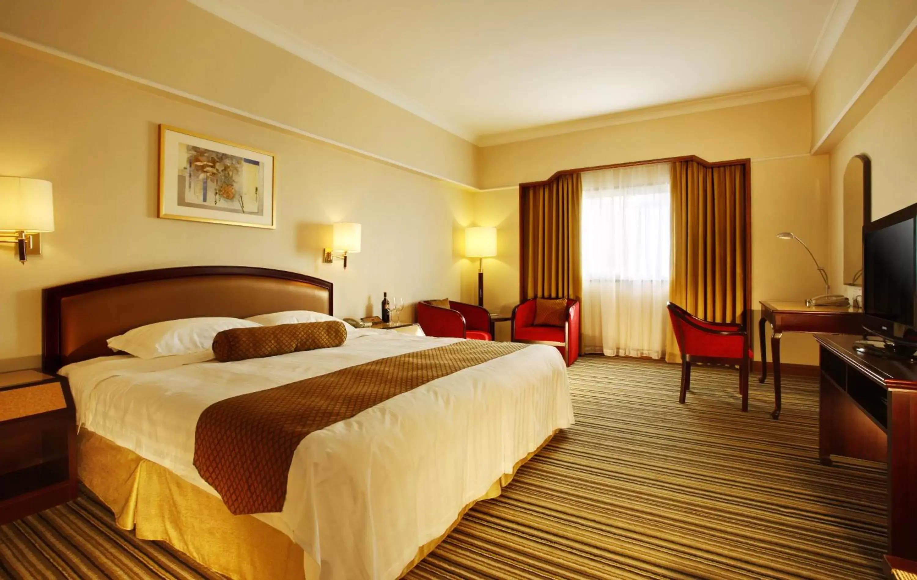 Photo of the whole room, Bed in Metropark Lido Hotel Beijing