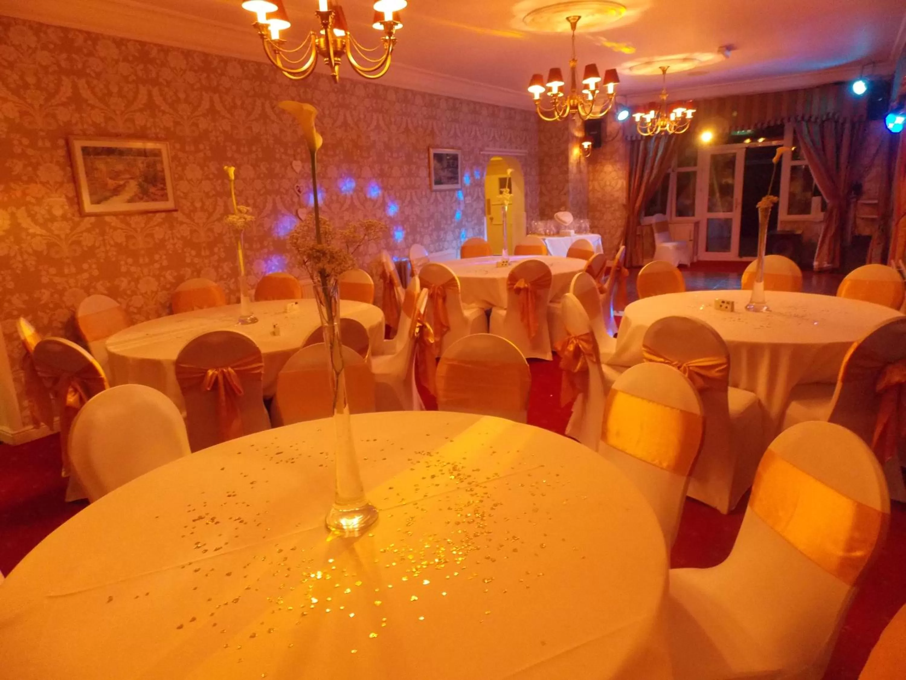 Banquet/Function facilities in Woodlands Hotel