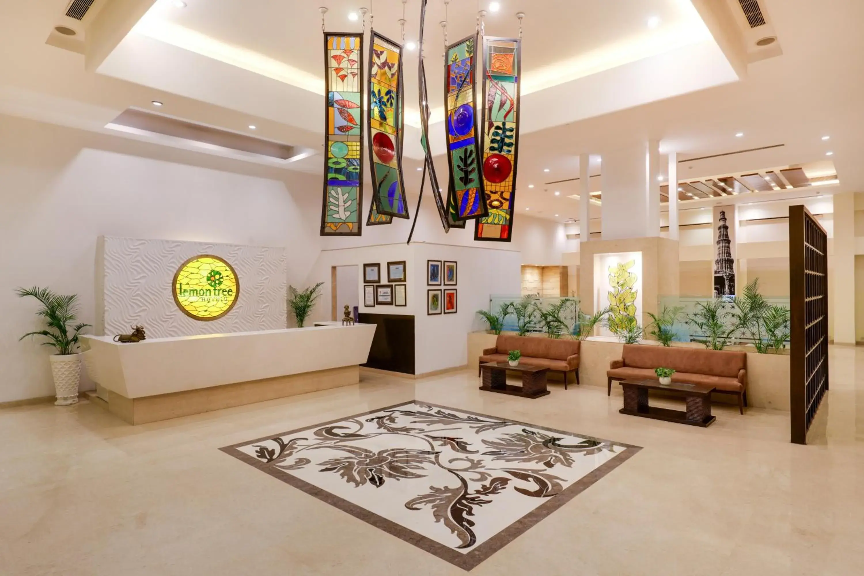 Seating area, Lobby/Reception in Lemon Tree Premier 1, Gurugram