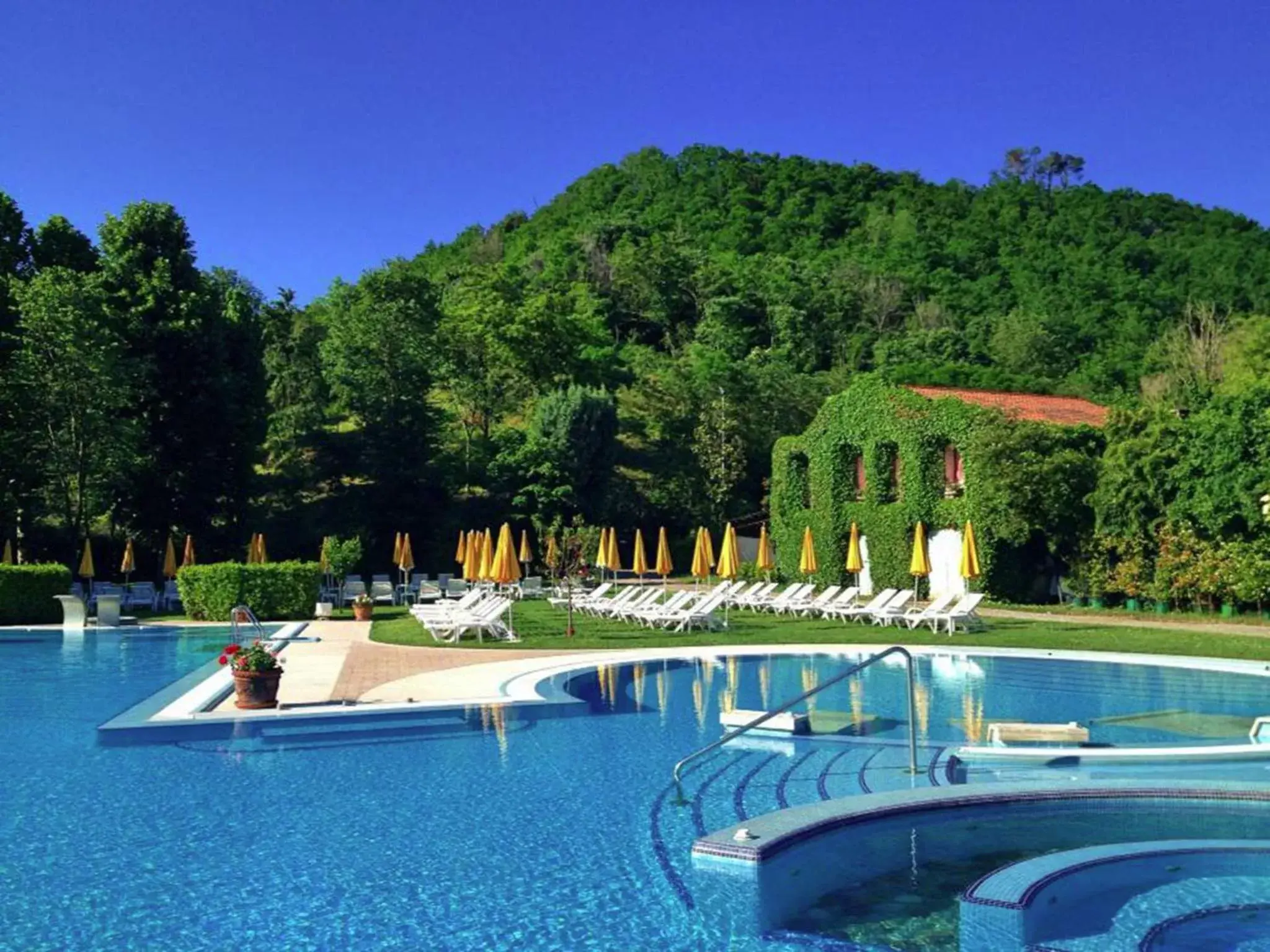 Day, Swimming Pool in Terme Preistoriche Resort & Spa