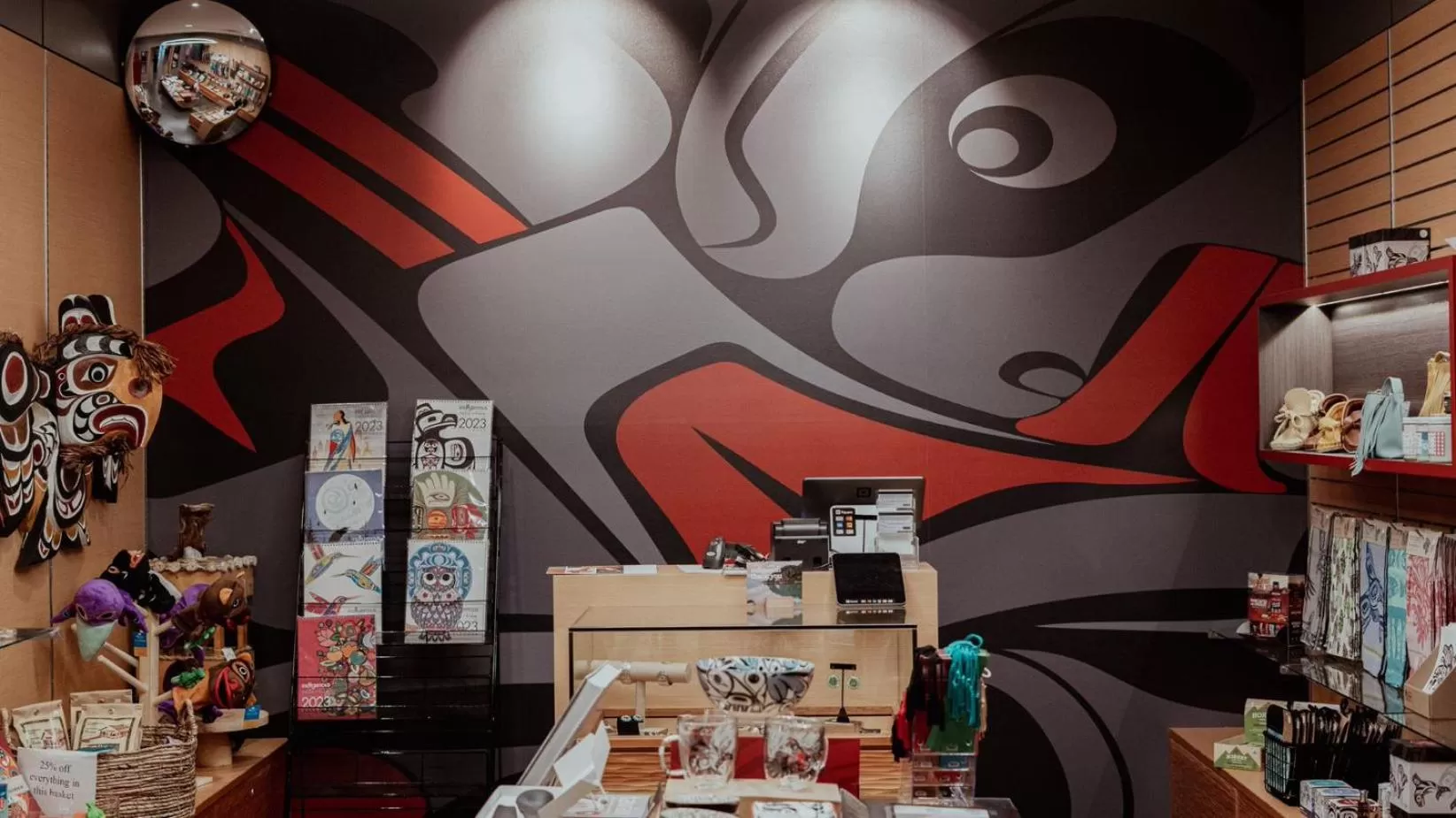 Property building in Kwa'lilas Hotel