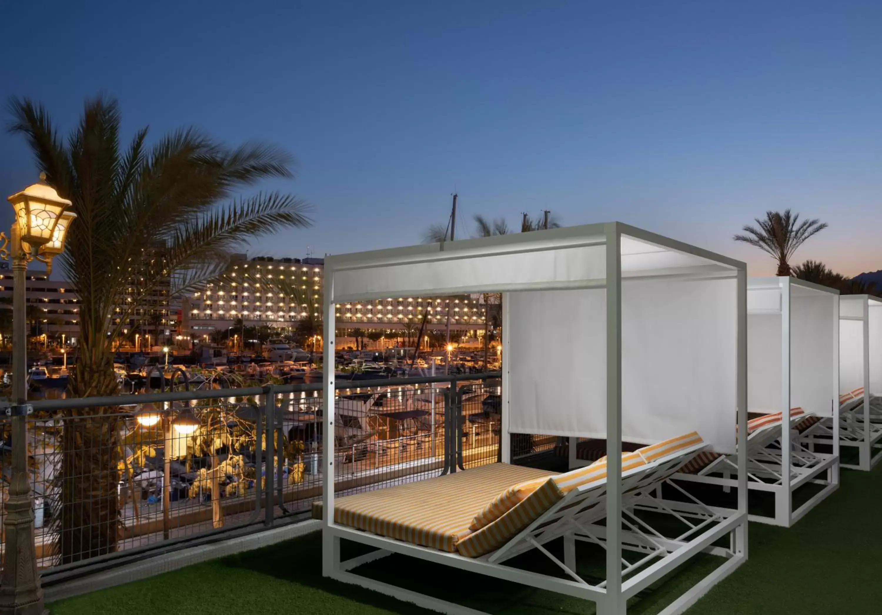 Balcony/Terrace in Vert Hotel Eilat by AFI Hotels