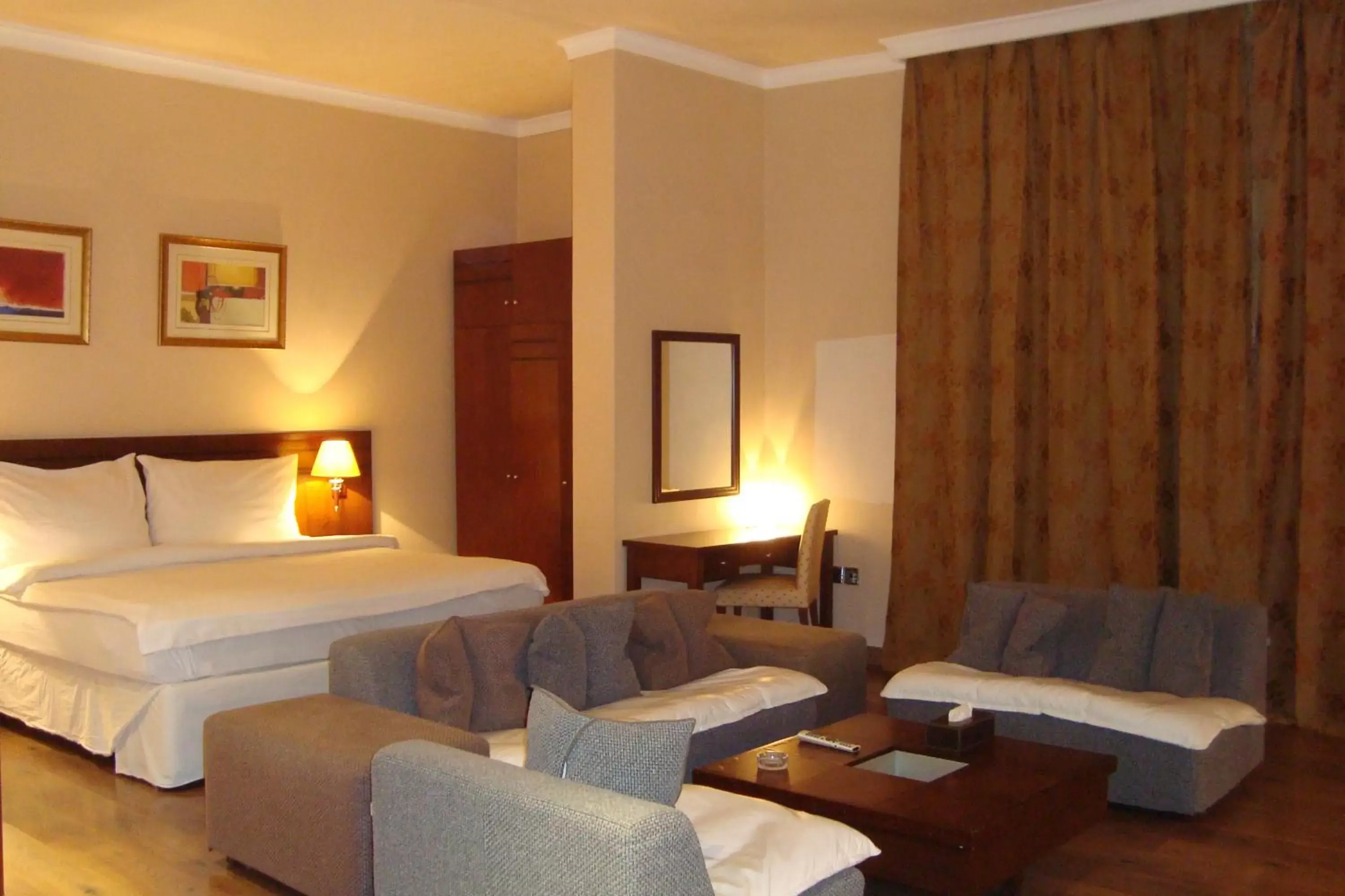 Photo of the whole room, Bed in Le Jazz Hotel Photo of the whole room, Bed in Le Jazz Hotel