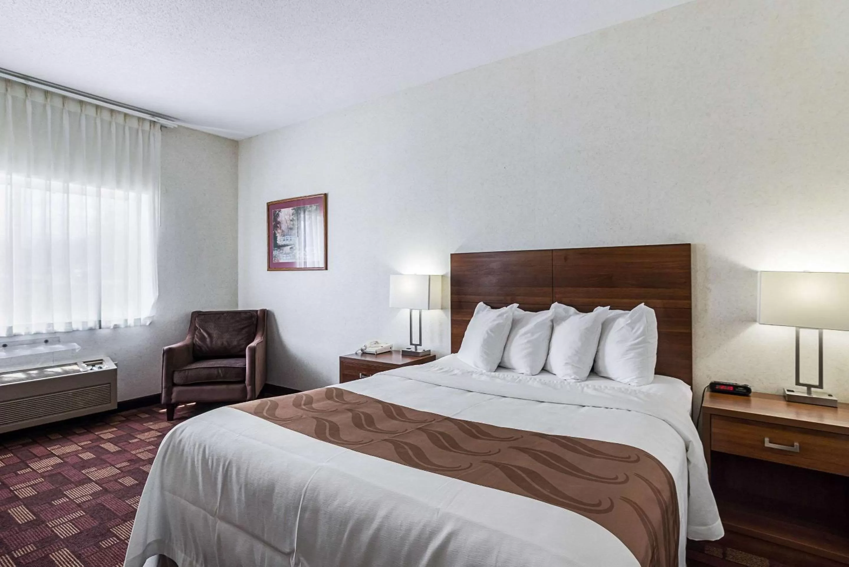 Photo of the whole room in Econo Lodge Luverne I-90