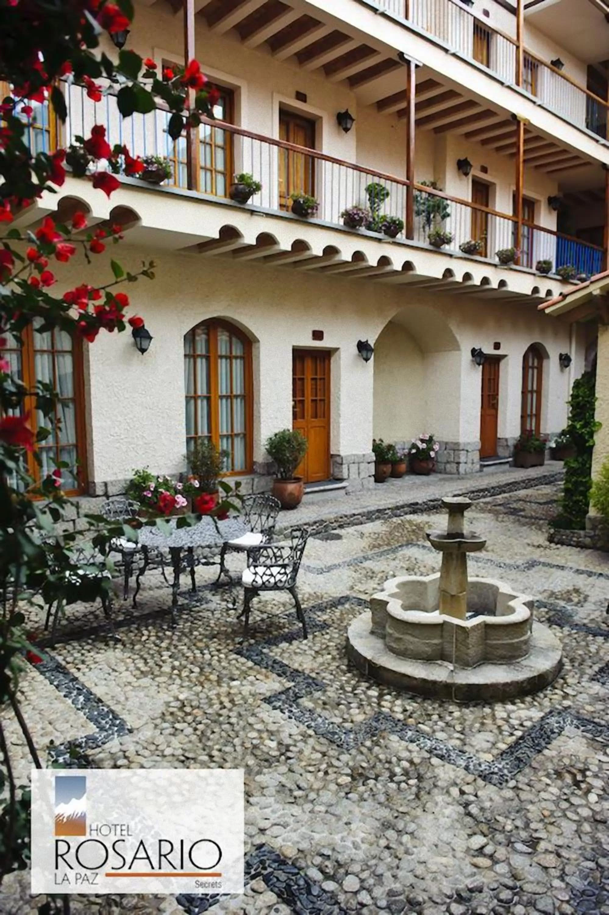 Patio in Hotel Rosario La Paz