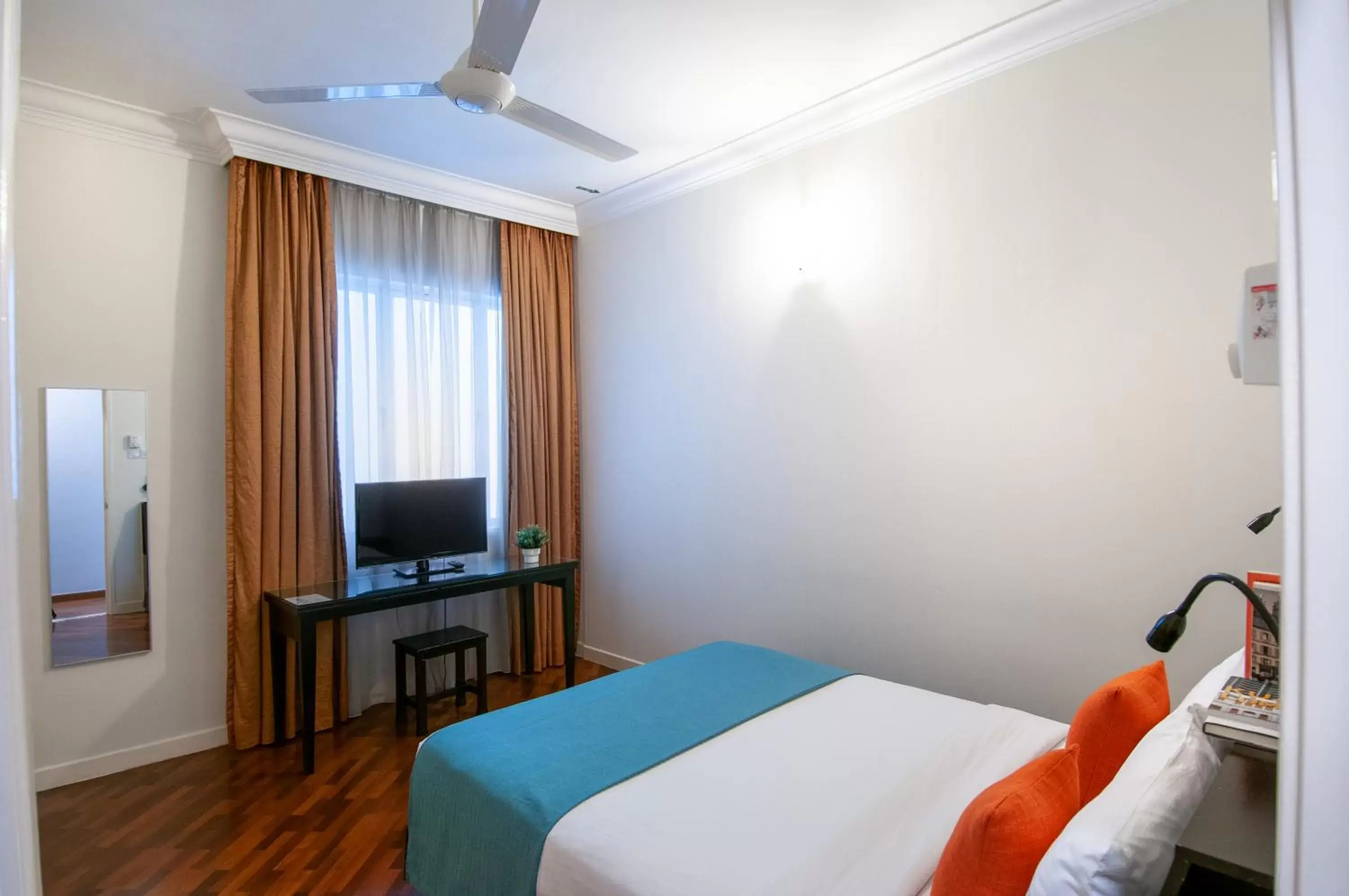 Bedroom, Bed in Wedgewood Residences Bedroom, Bed in Wedgewood Residences