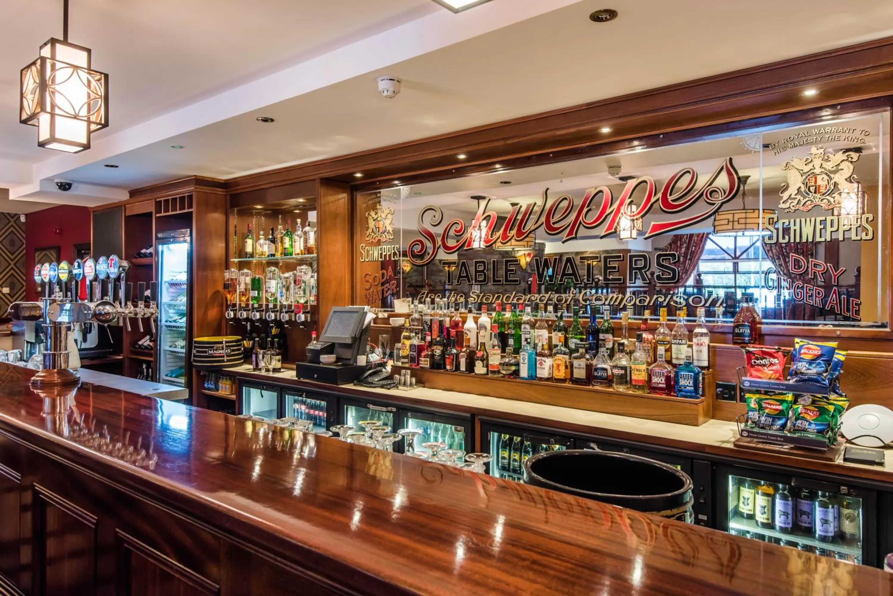 Lounge or bar in Corr's Corner Hotel