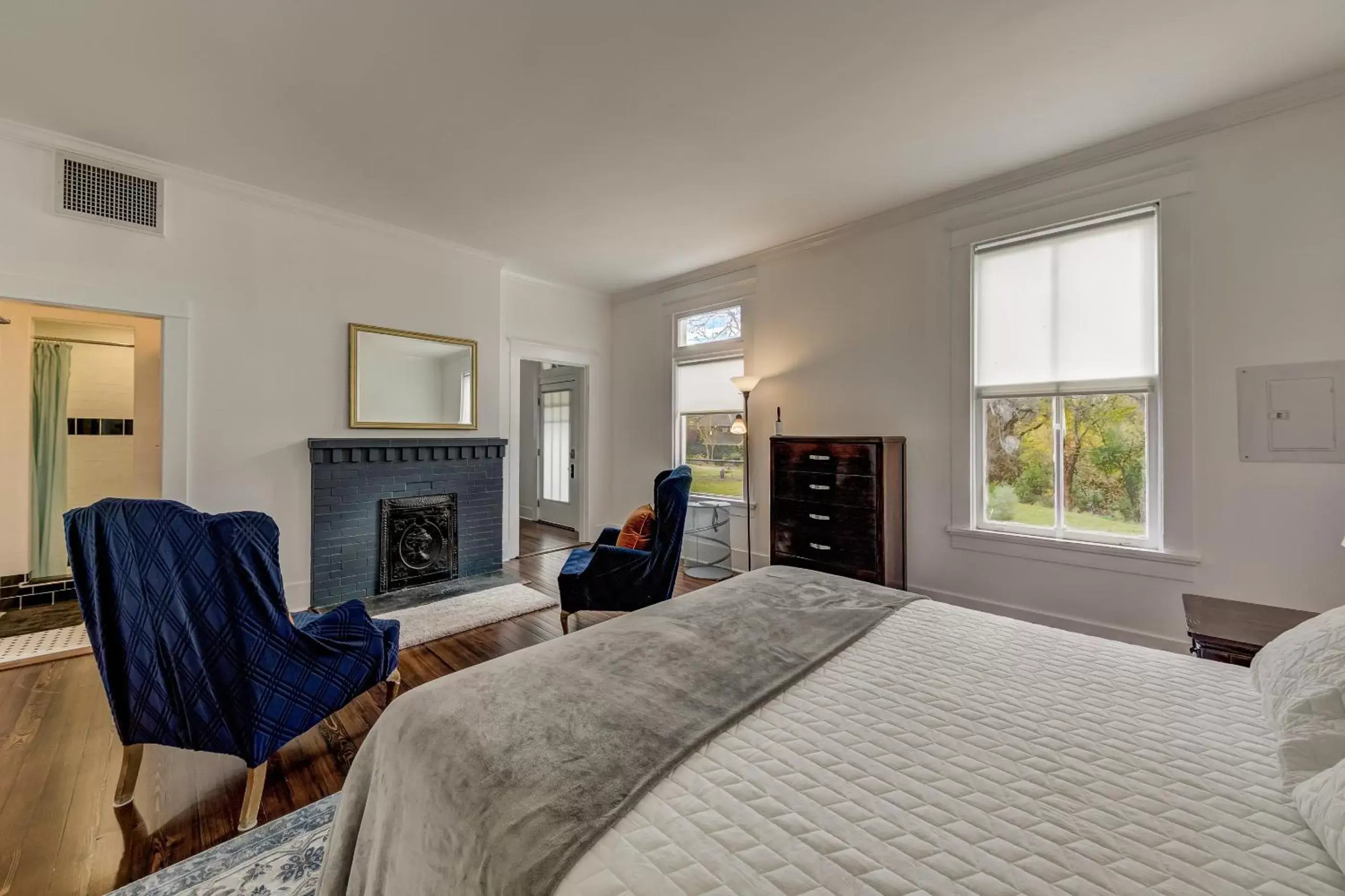 Bedroom in Oak Hall