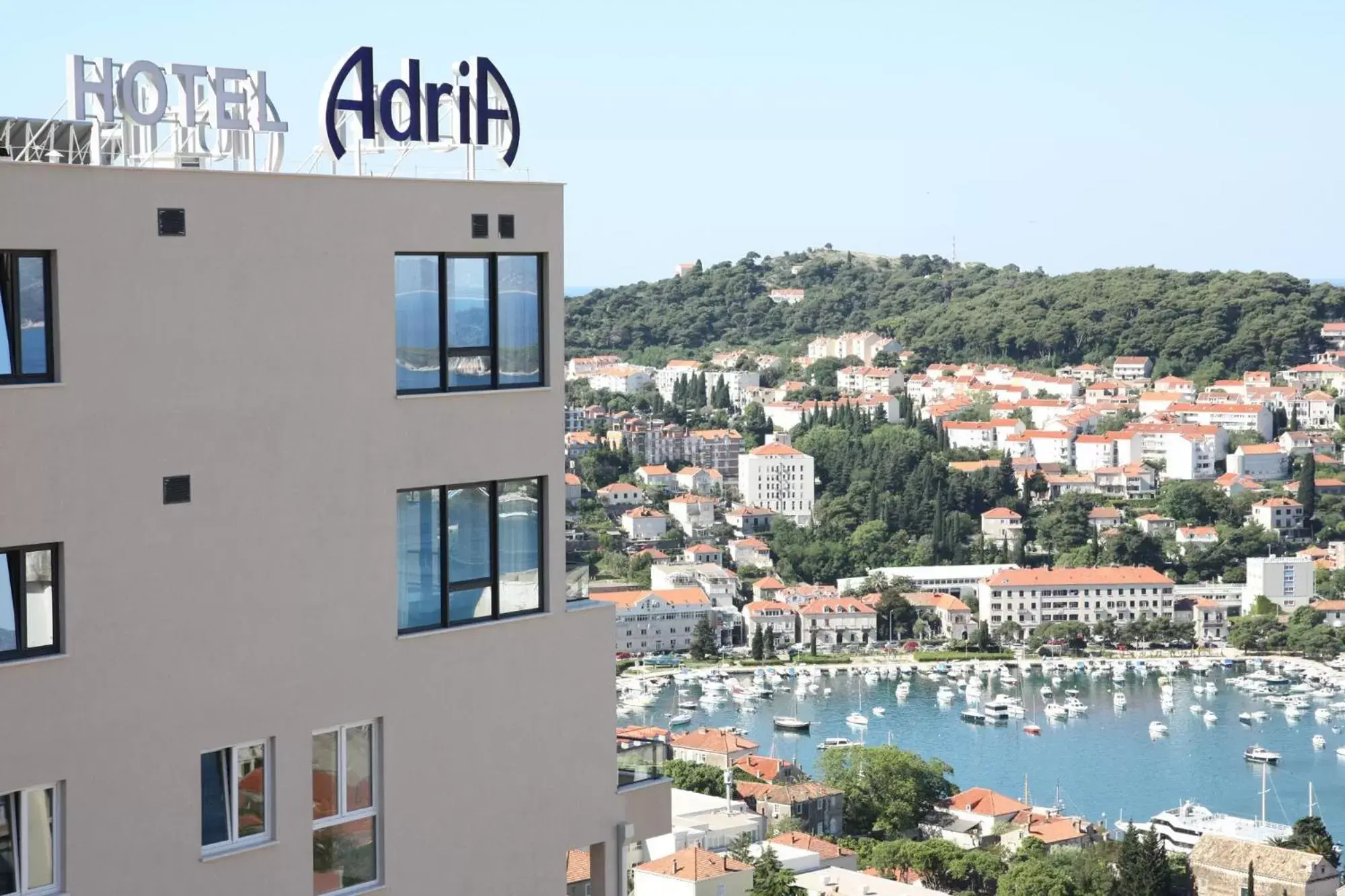 Facade/entrance in Hotel Adria