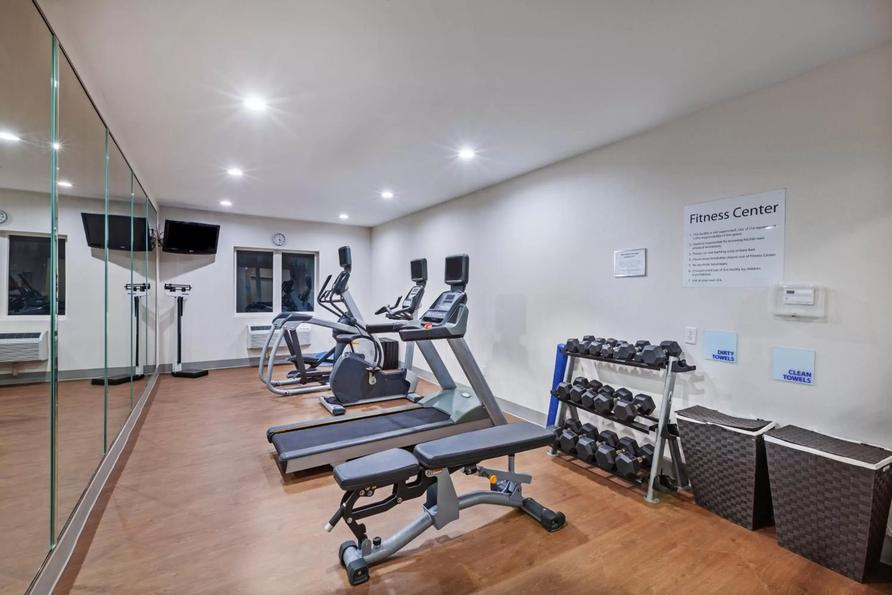 Fitness centre/facilities, Fitness Center/Facilities in Holiday Inn Express Port Lavaca, an IHG Hotel