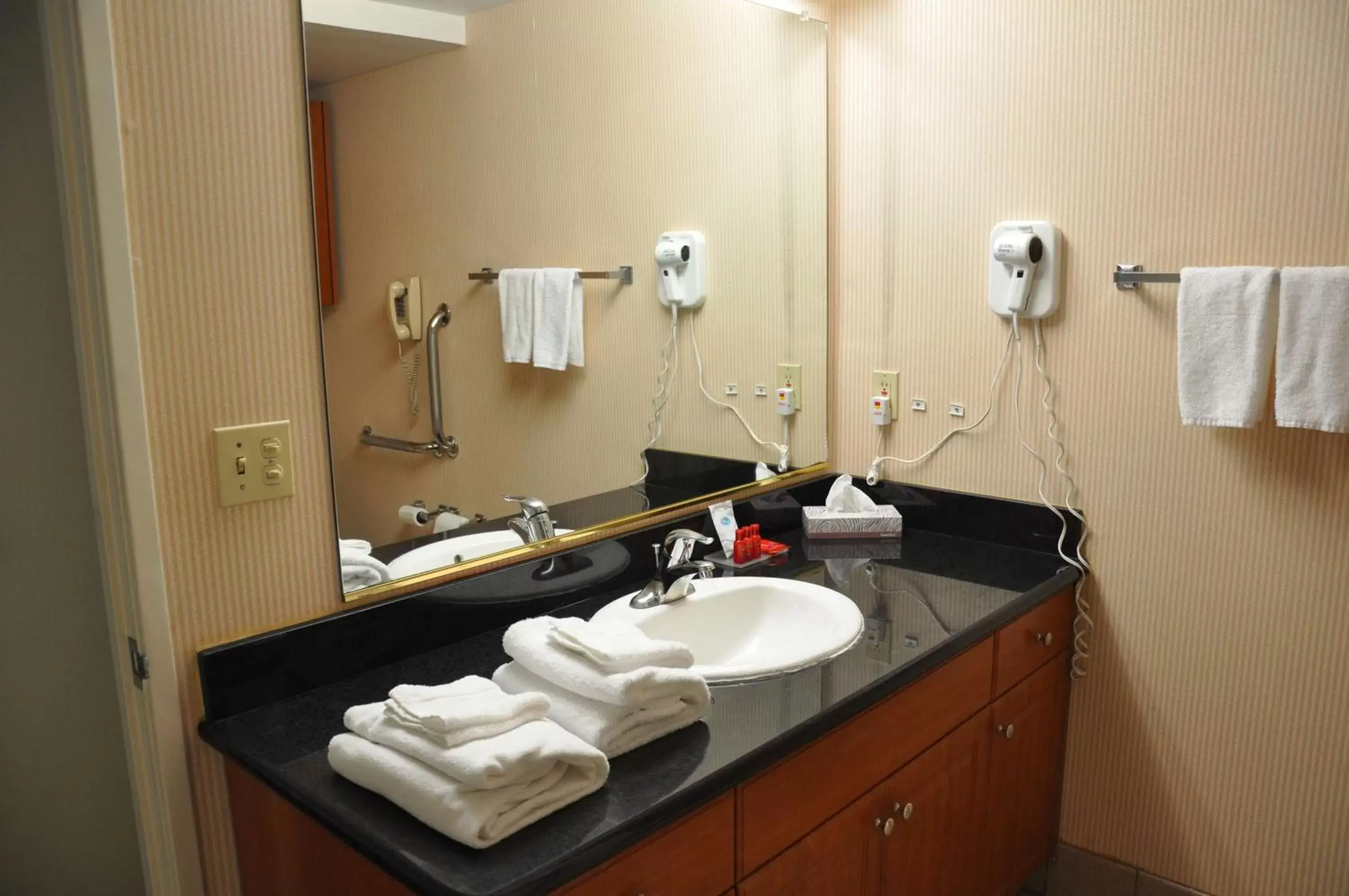 Bathroom in SureStay Hotel by Best Western Castro Valley