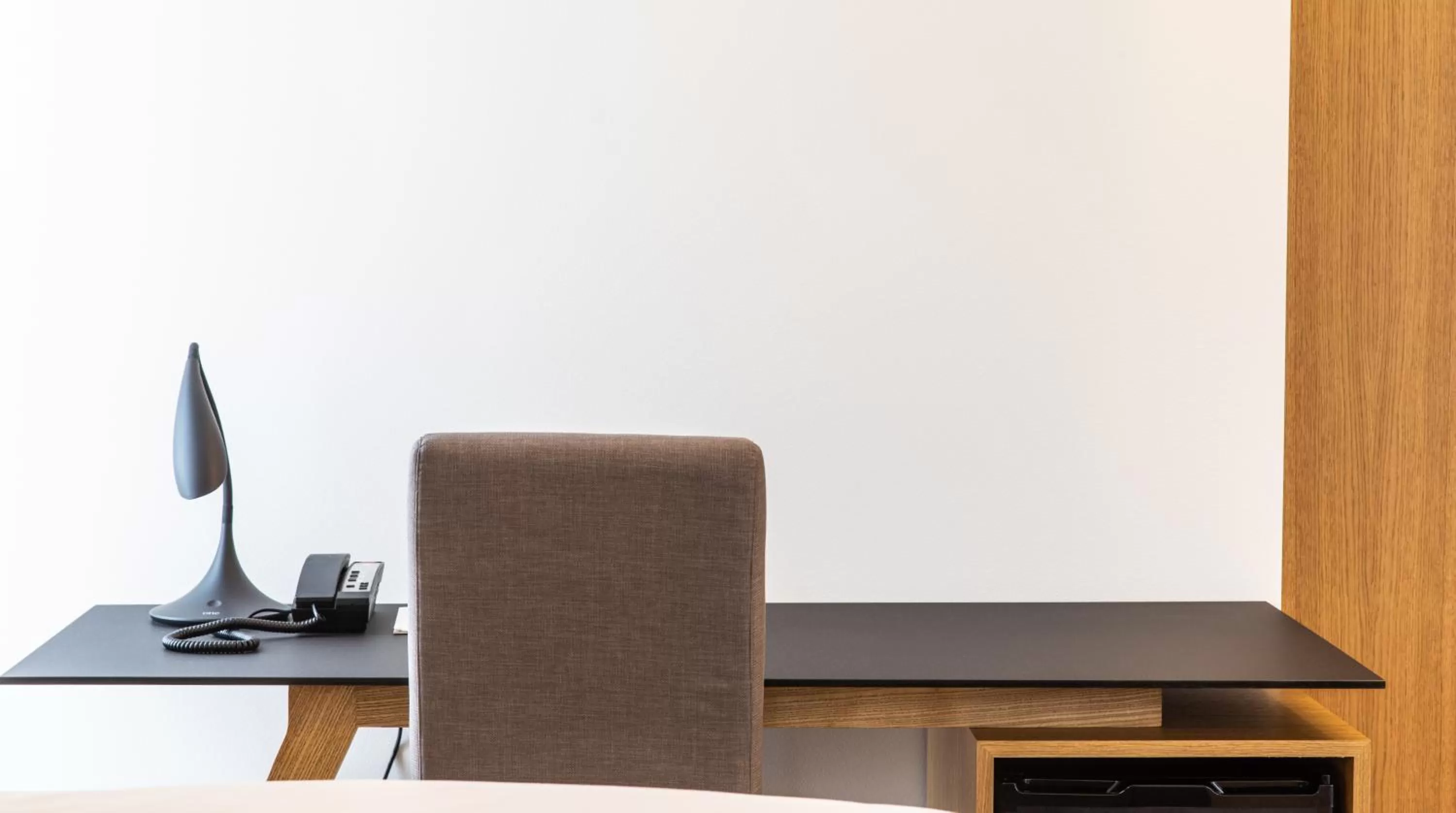 Seating area in Hotel South Coast