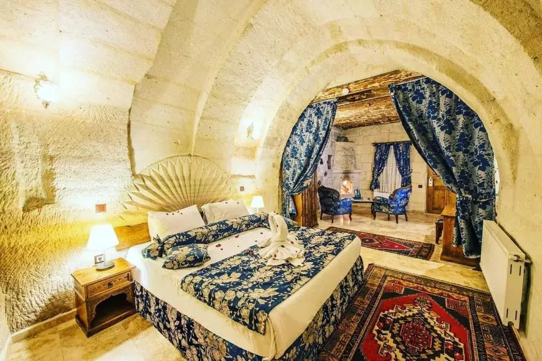 Photo of the whole room, Bed in Historical Goreme House