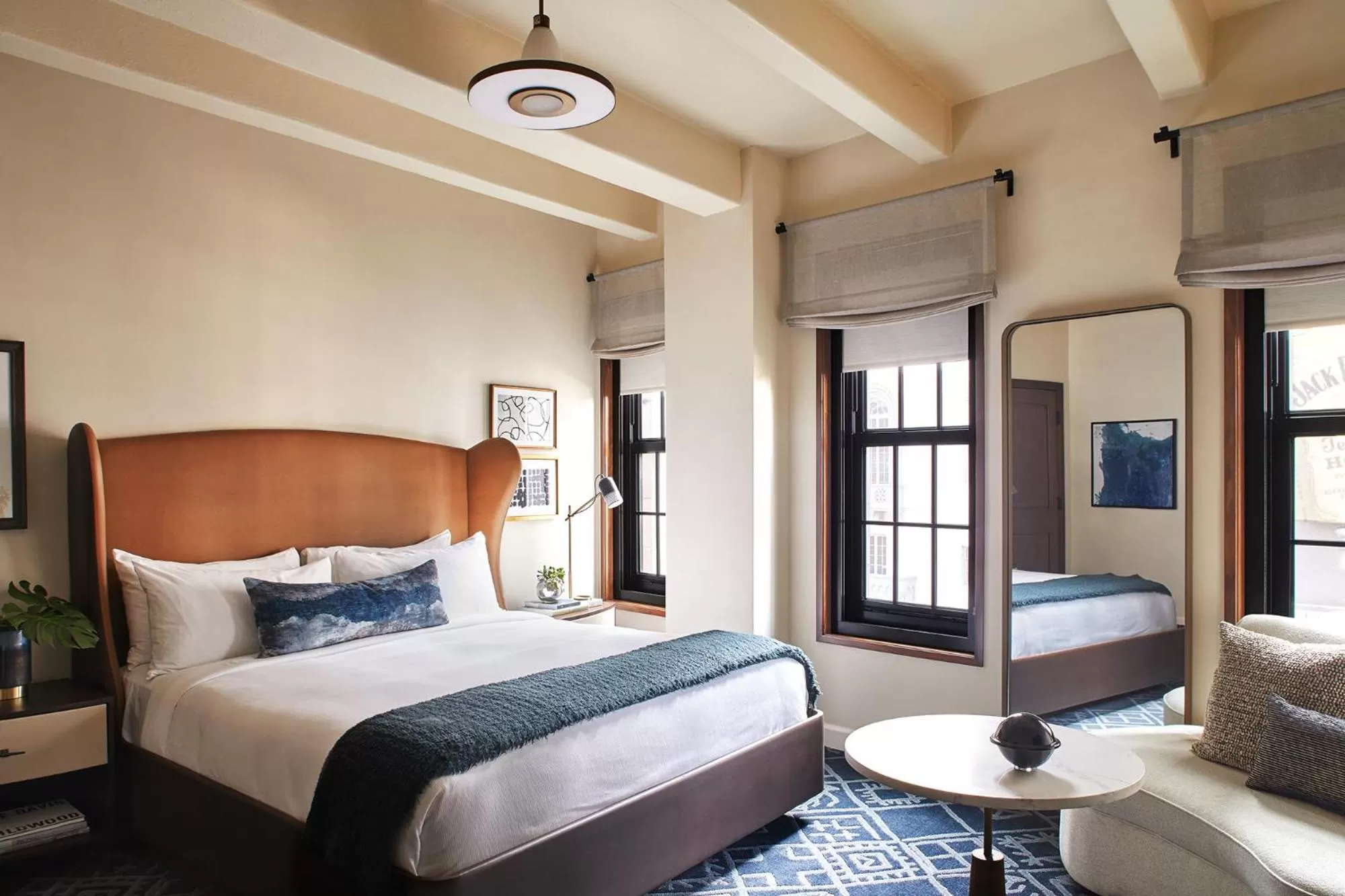 Bedroom, Bed in Hotel Figueroa, Unbound Collection by Hyatt