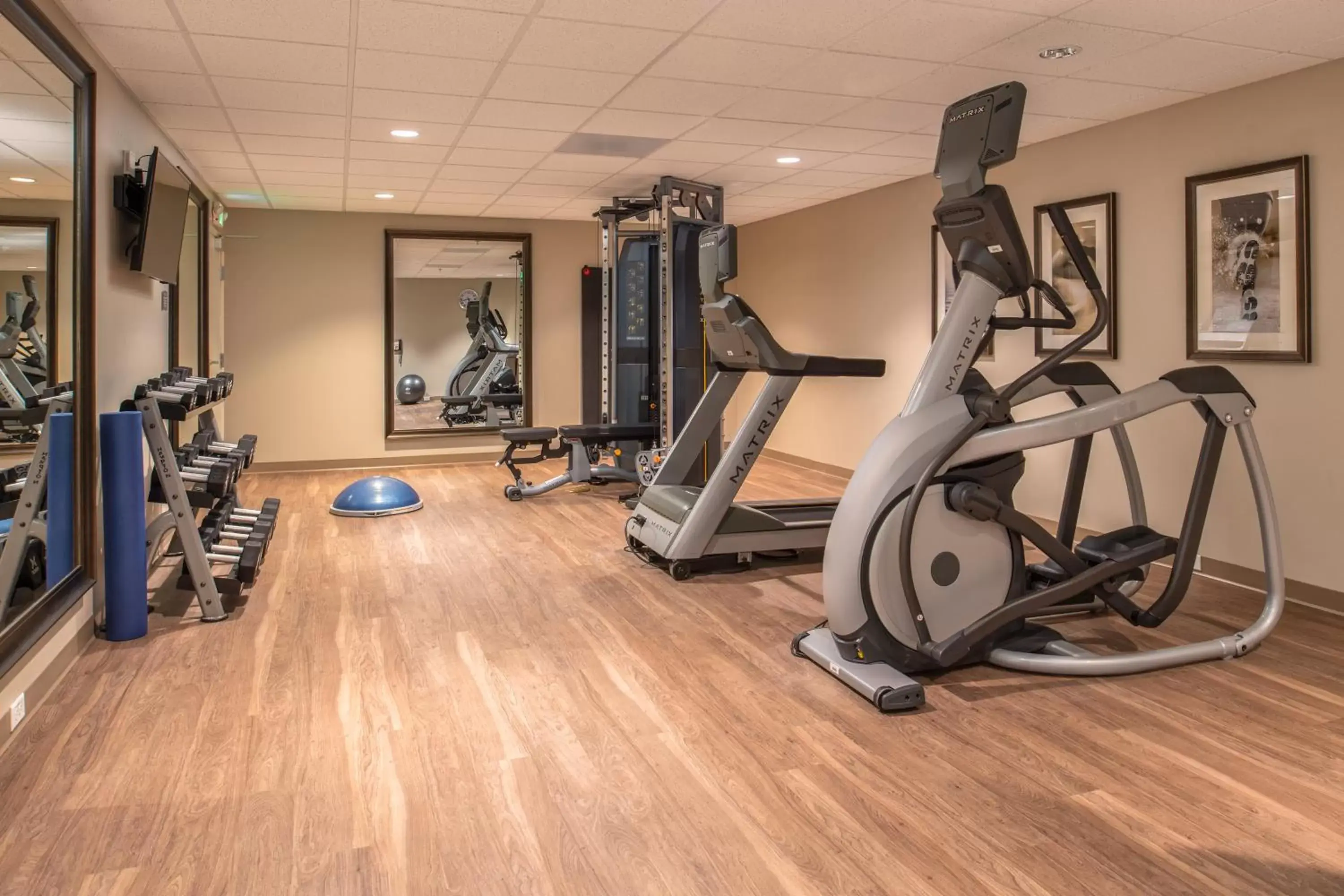 Fitness centre/facilities, Fitness Center/Facilities in Staybridge Suites - Hillsboro North, an IHG Hotel