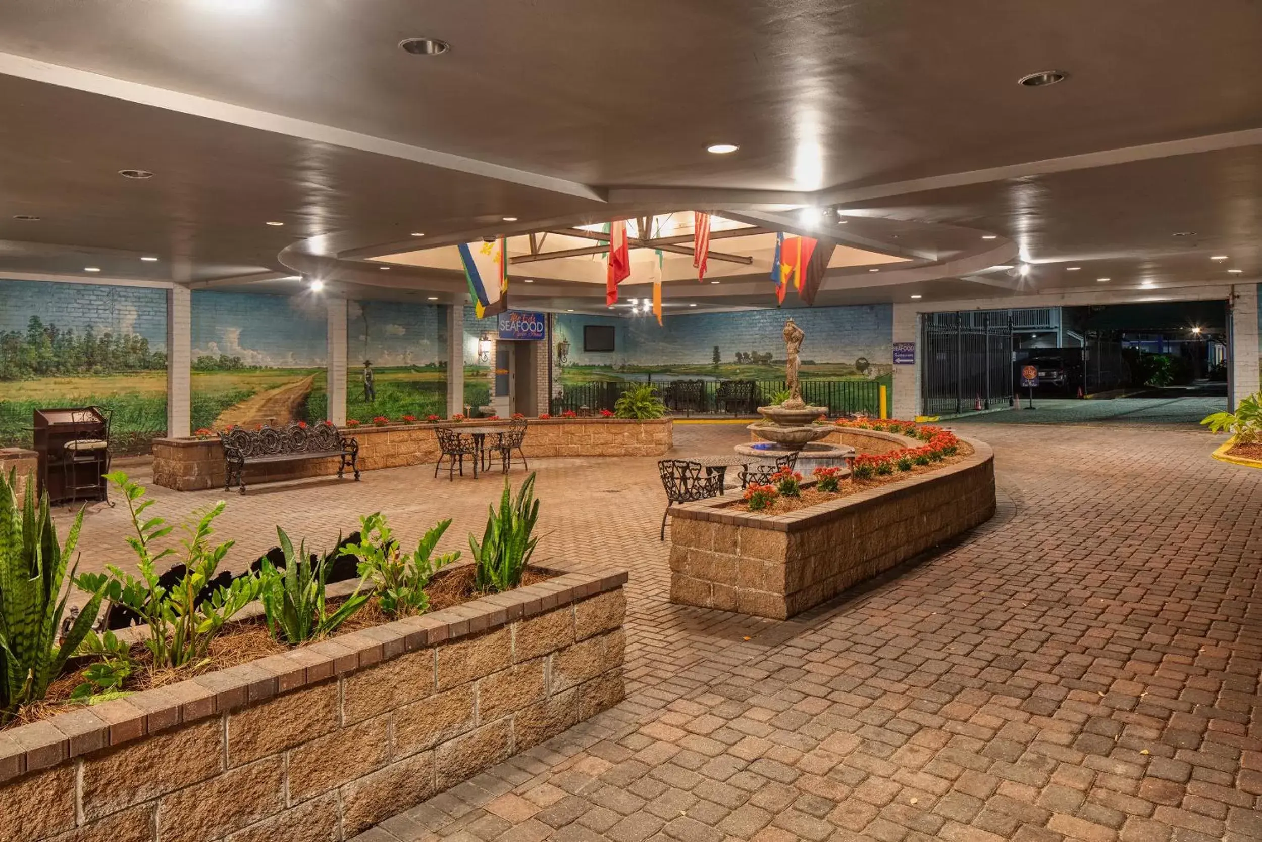 Property building in Maison Saint Charles Property building in Maison Saint Charles