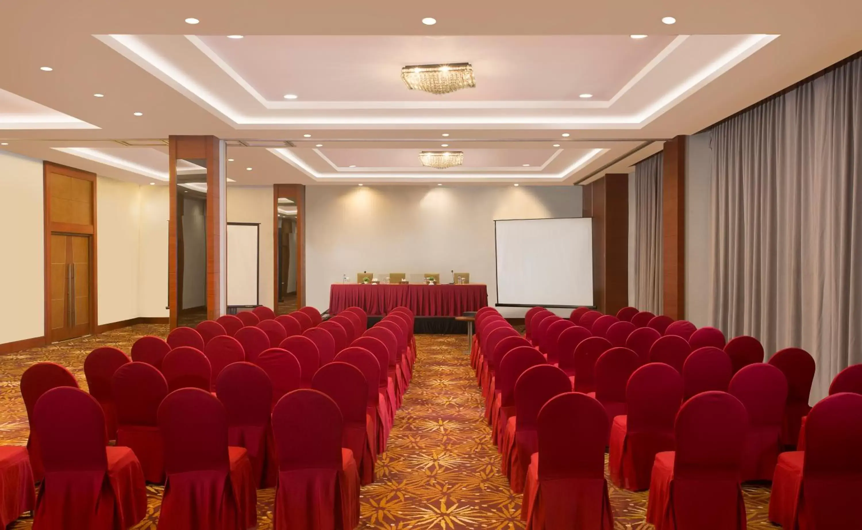 Meeting/conference room in Swiss-Belhotel Manokwari