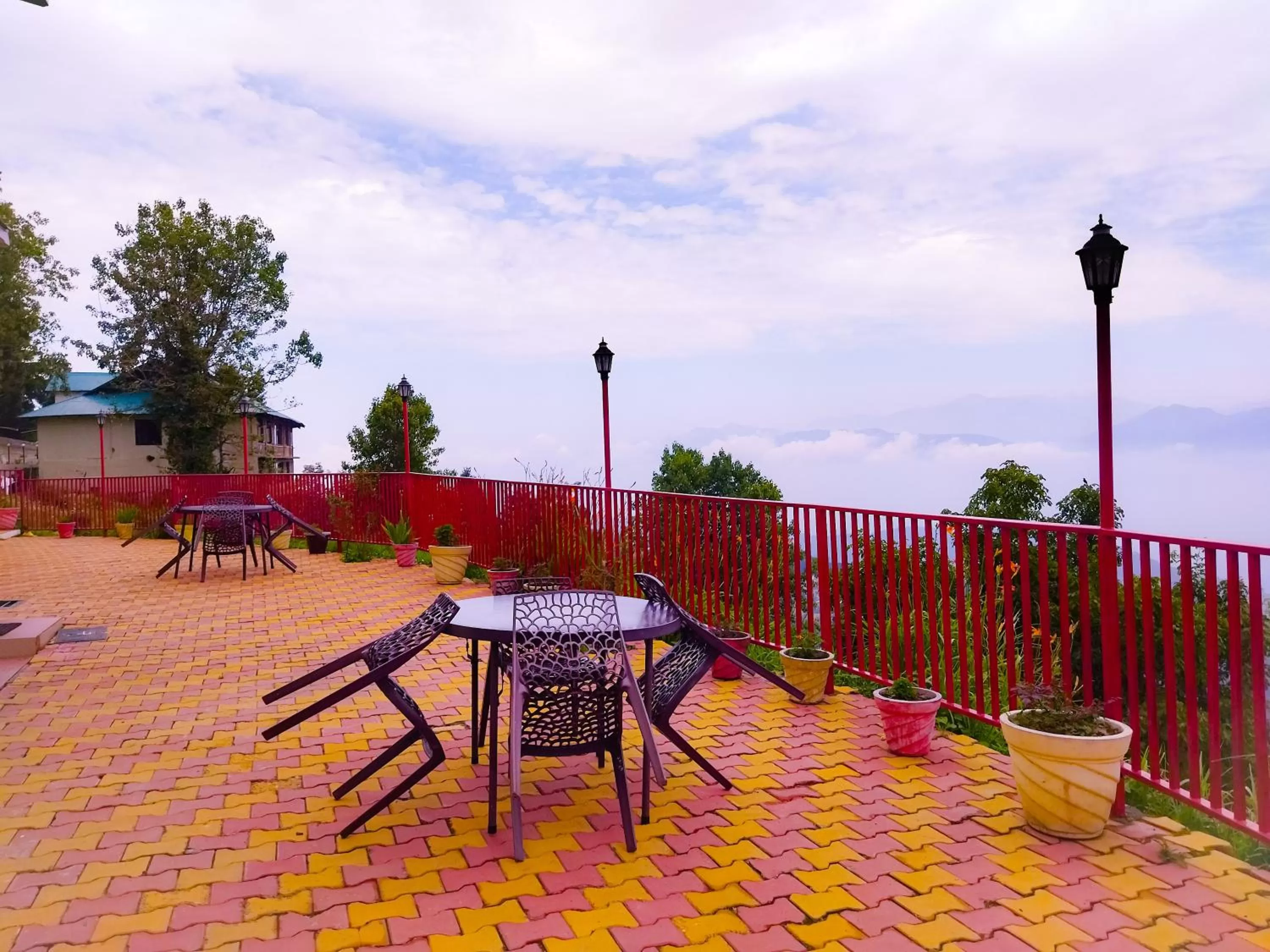 Balcony/Terrace in Hotel Himdhara, Near Mall Road Dalhousie