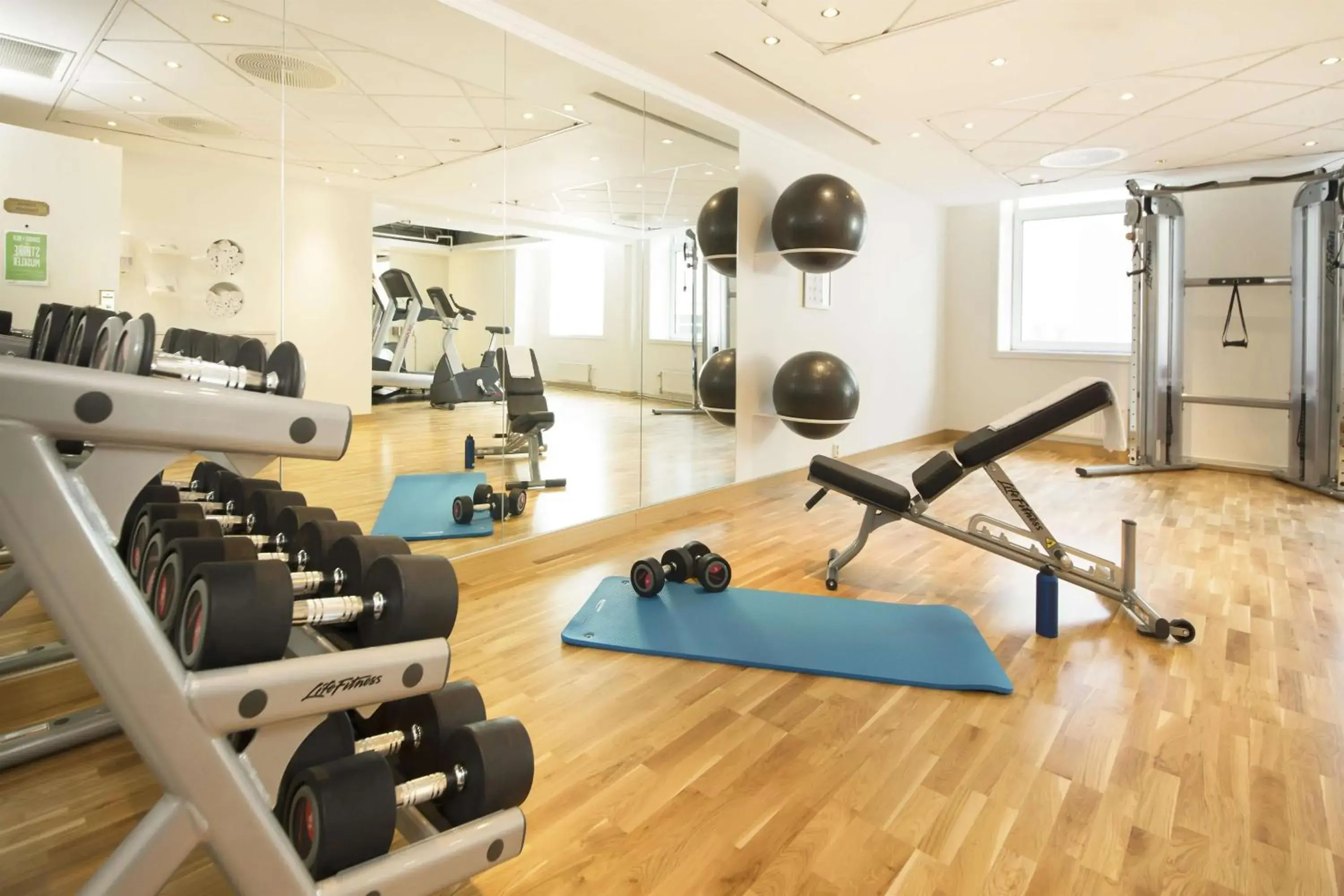 Fitness centre/facilities, Fitness Center/Facilities in Scandic Oslo City