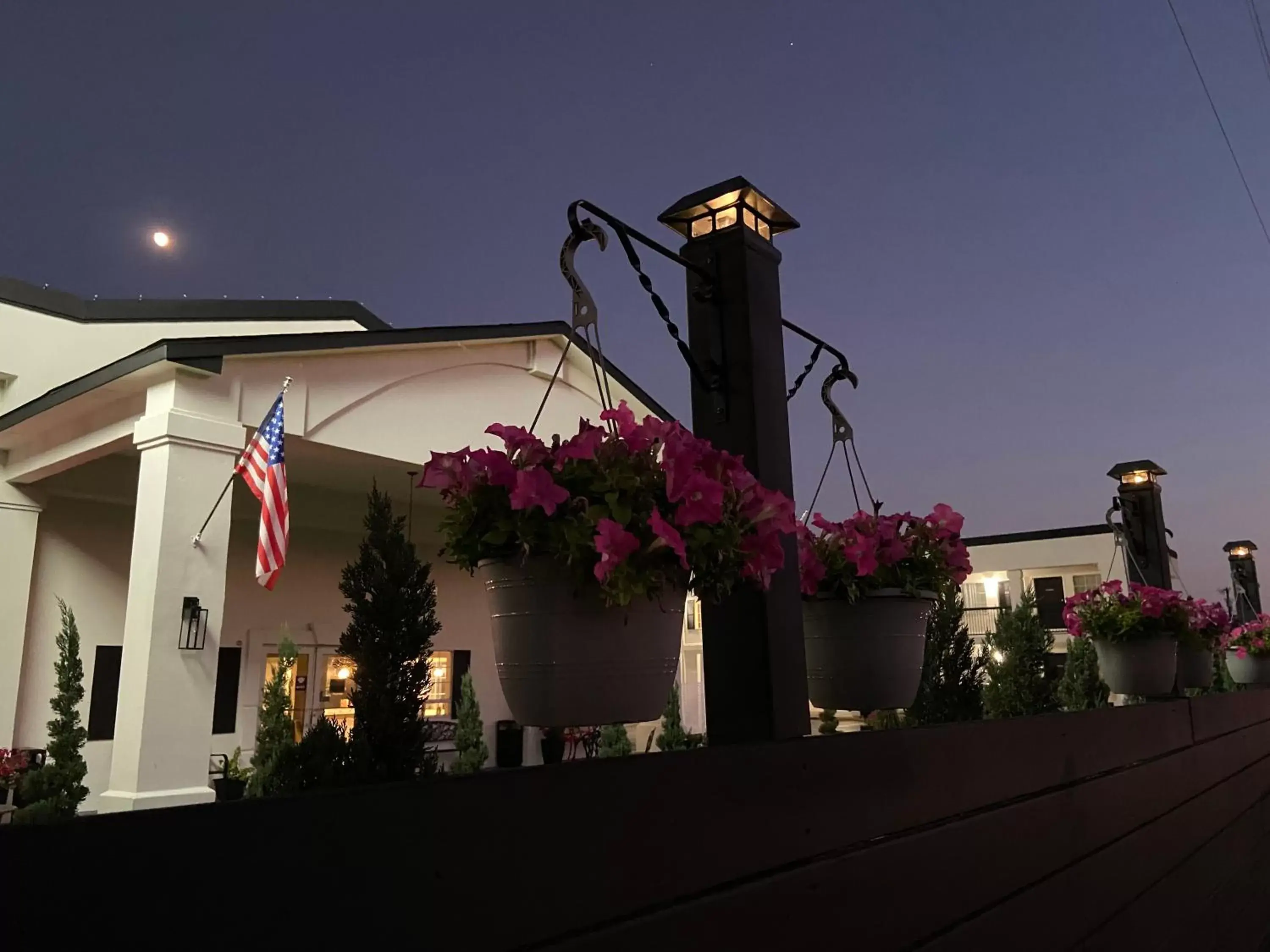 Facade/entrance, Property Building in Stratus Suites Boutique Hotel