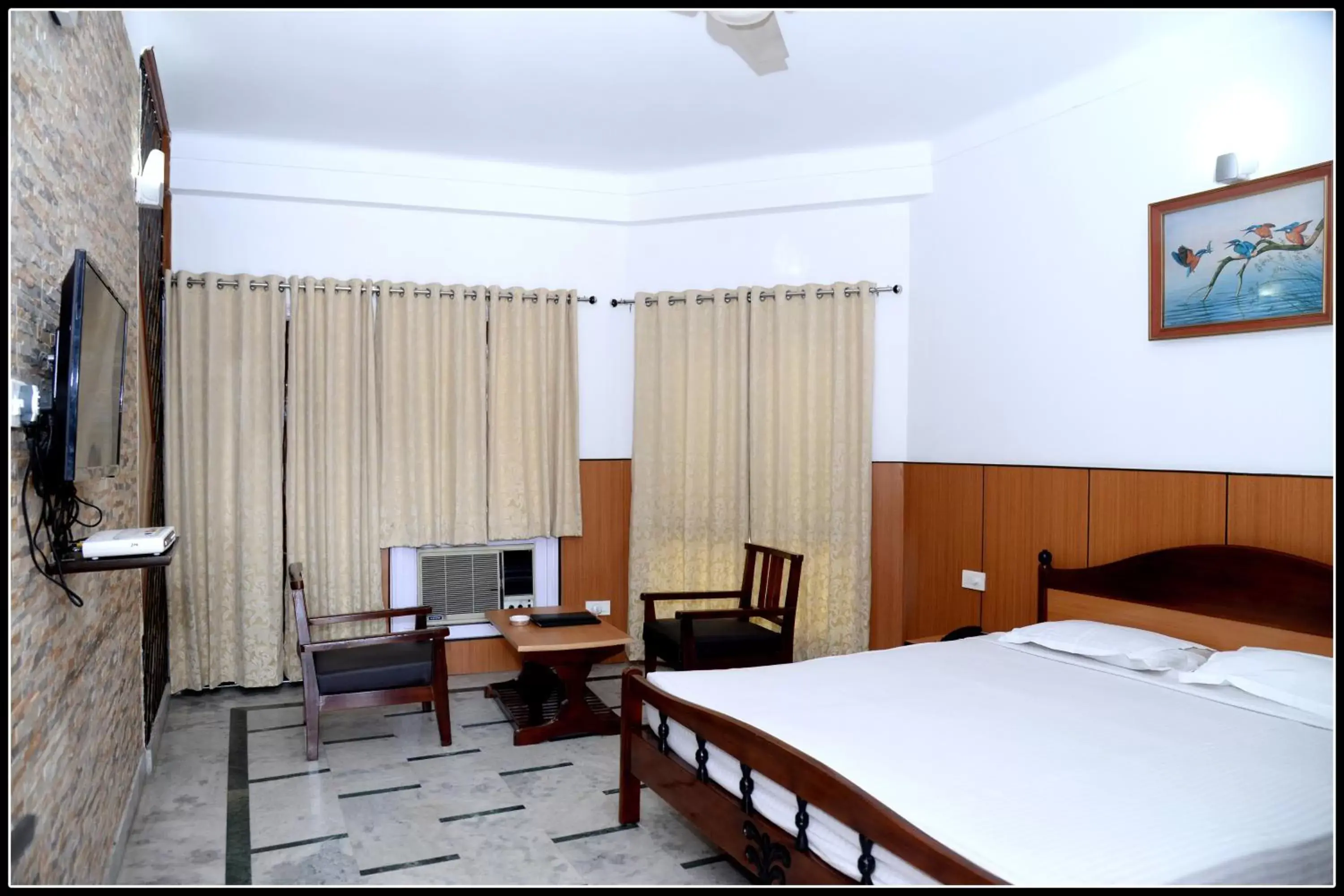 Deluxe Double Room in Hotel Valley View Deluxe Double Room in Hotel Valley View