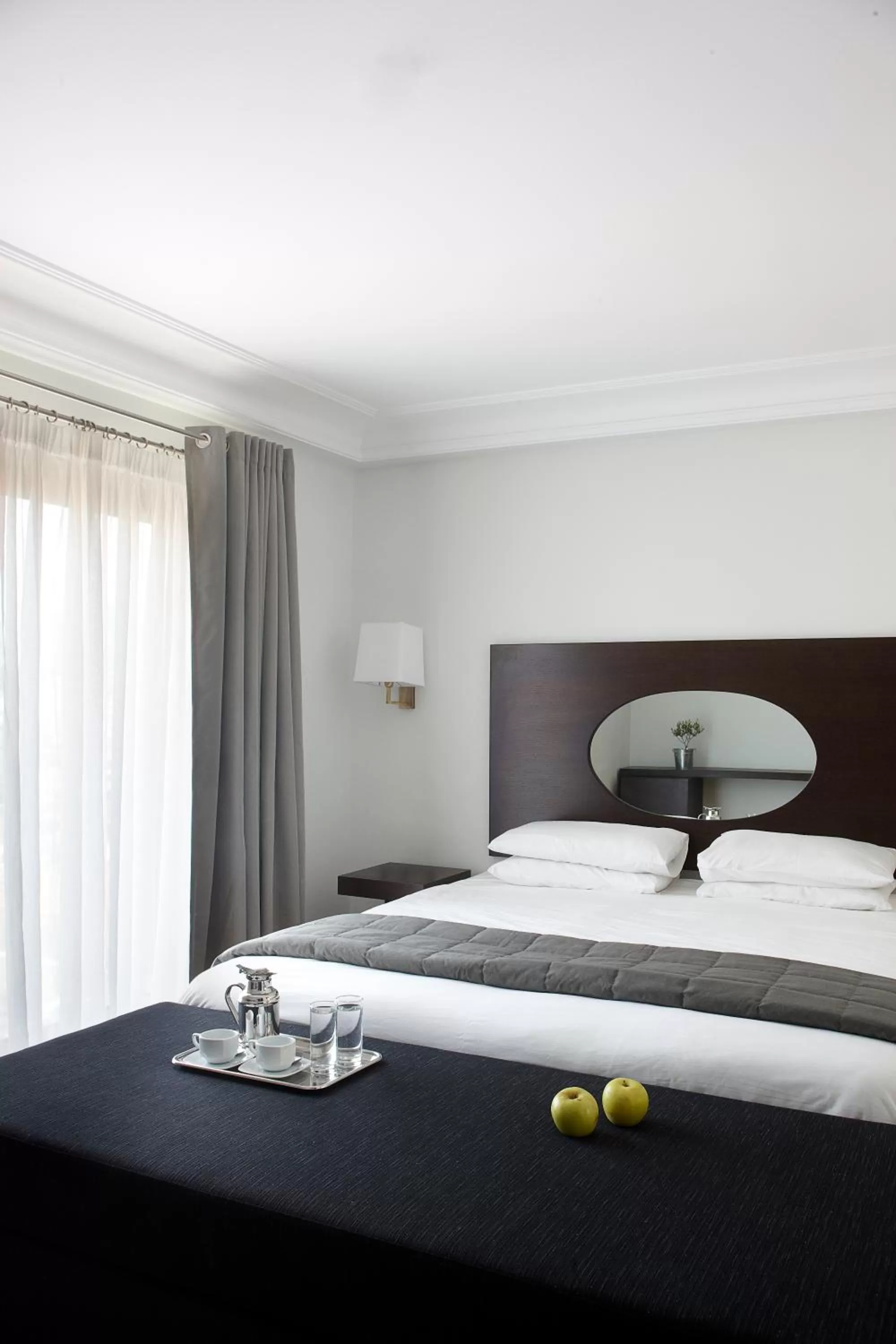 Shower, Bed in Acropolis Hill Hotel