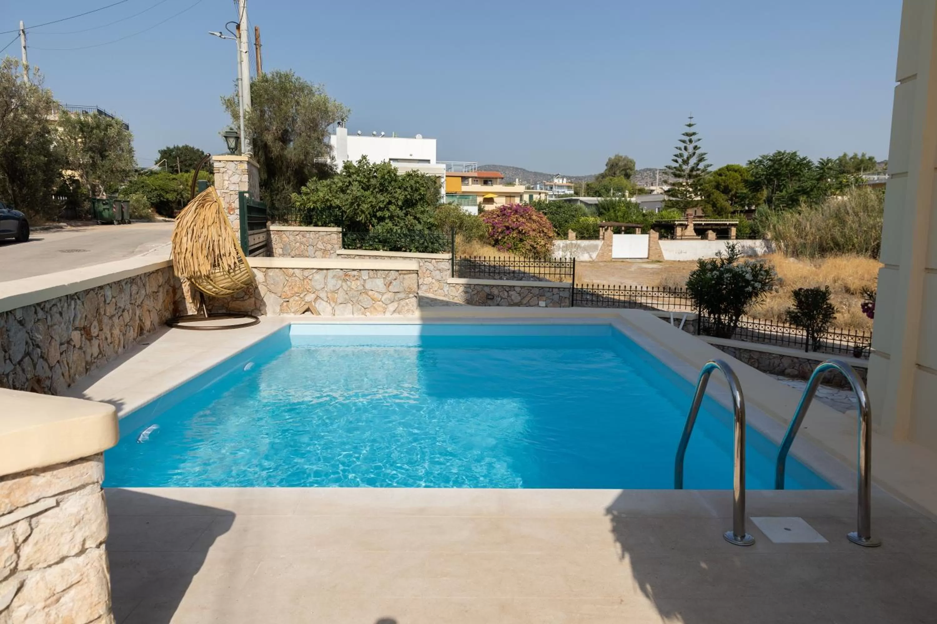 Swimming pool in Votsalakia Hotel & Luxury Apartments