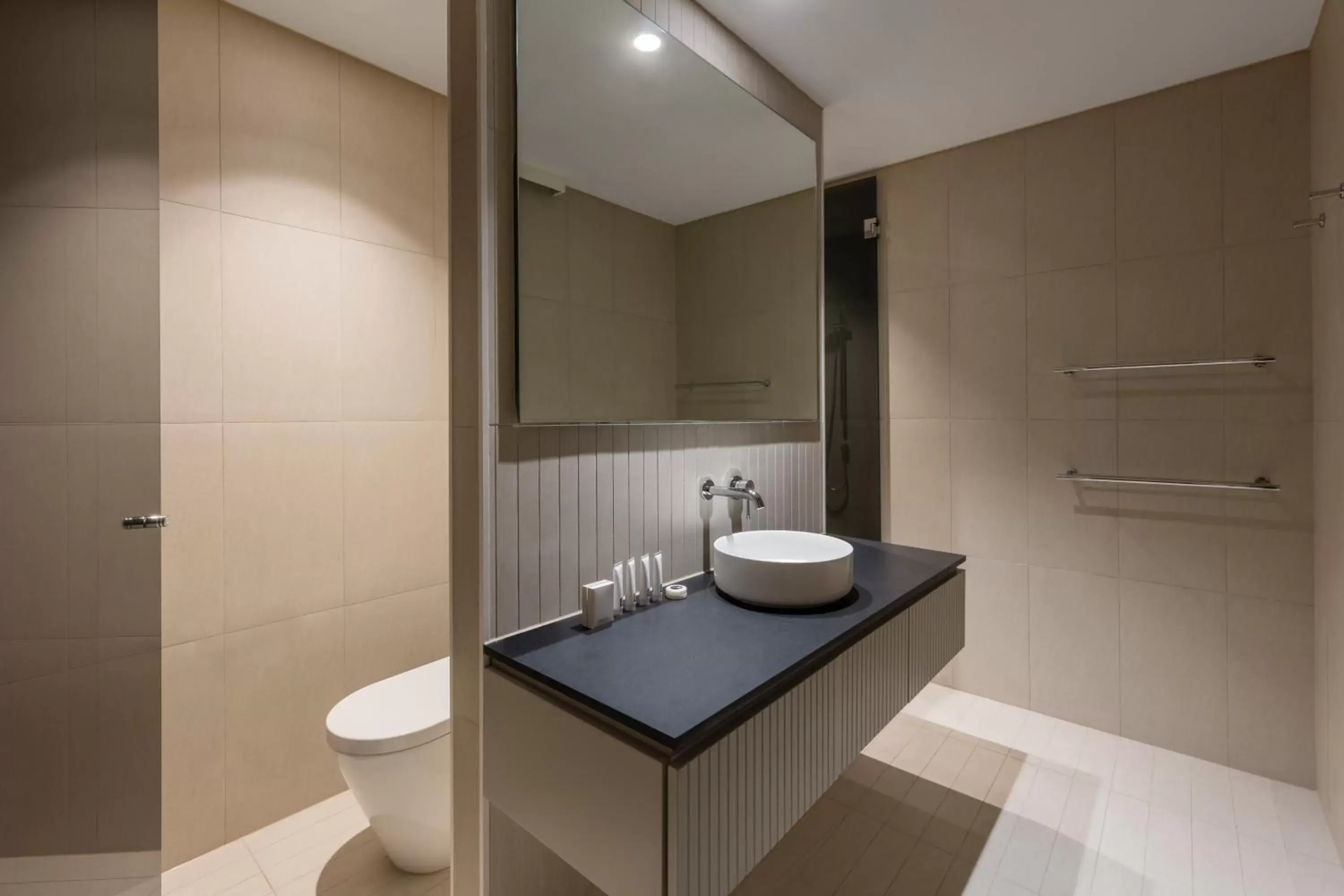 Bathroom in Adina Apartment Hotel Melbourne Southbank