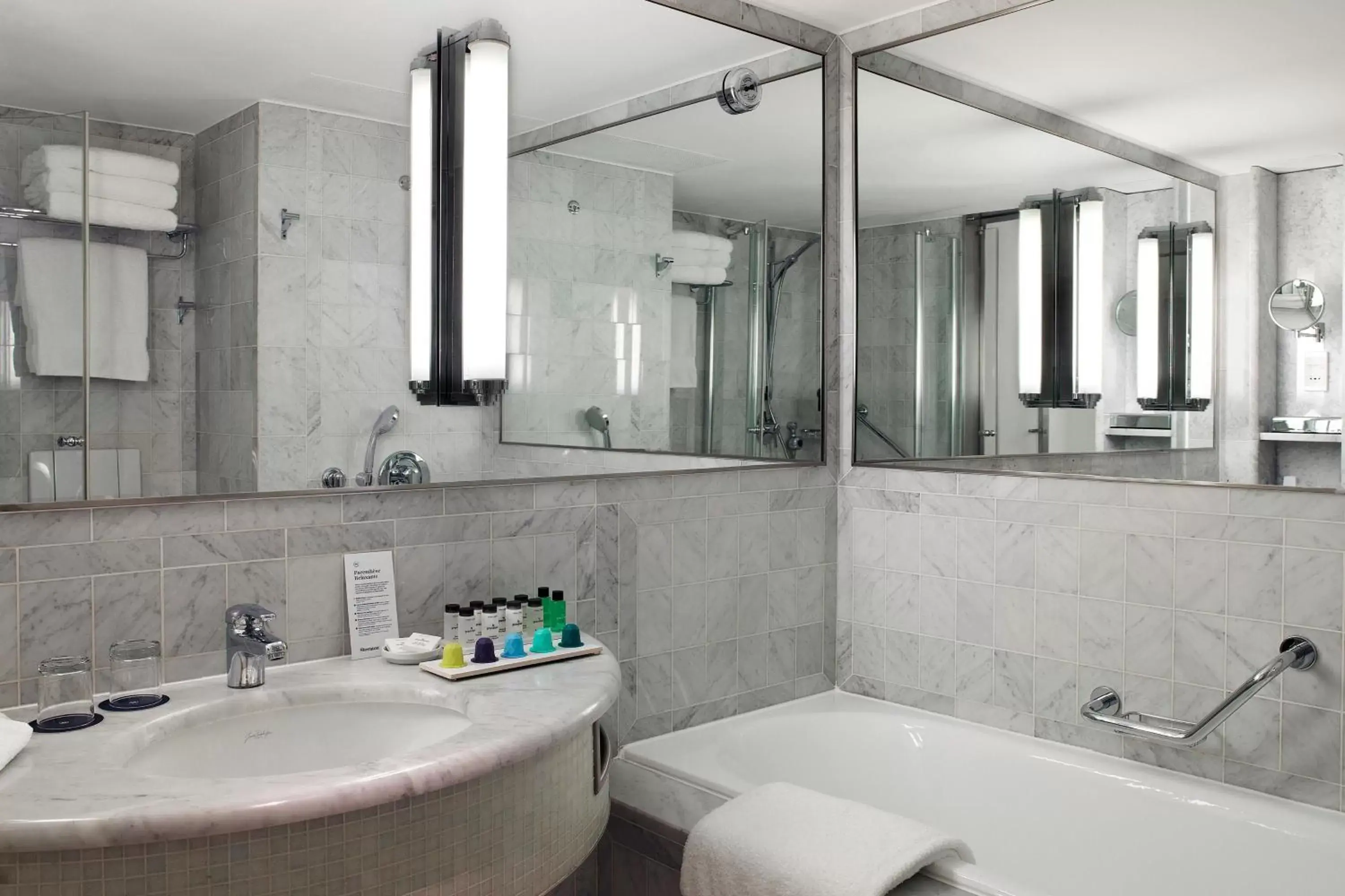 Bathroom in Sheraton Paris Charles de Gaulle Airport Hotel