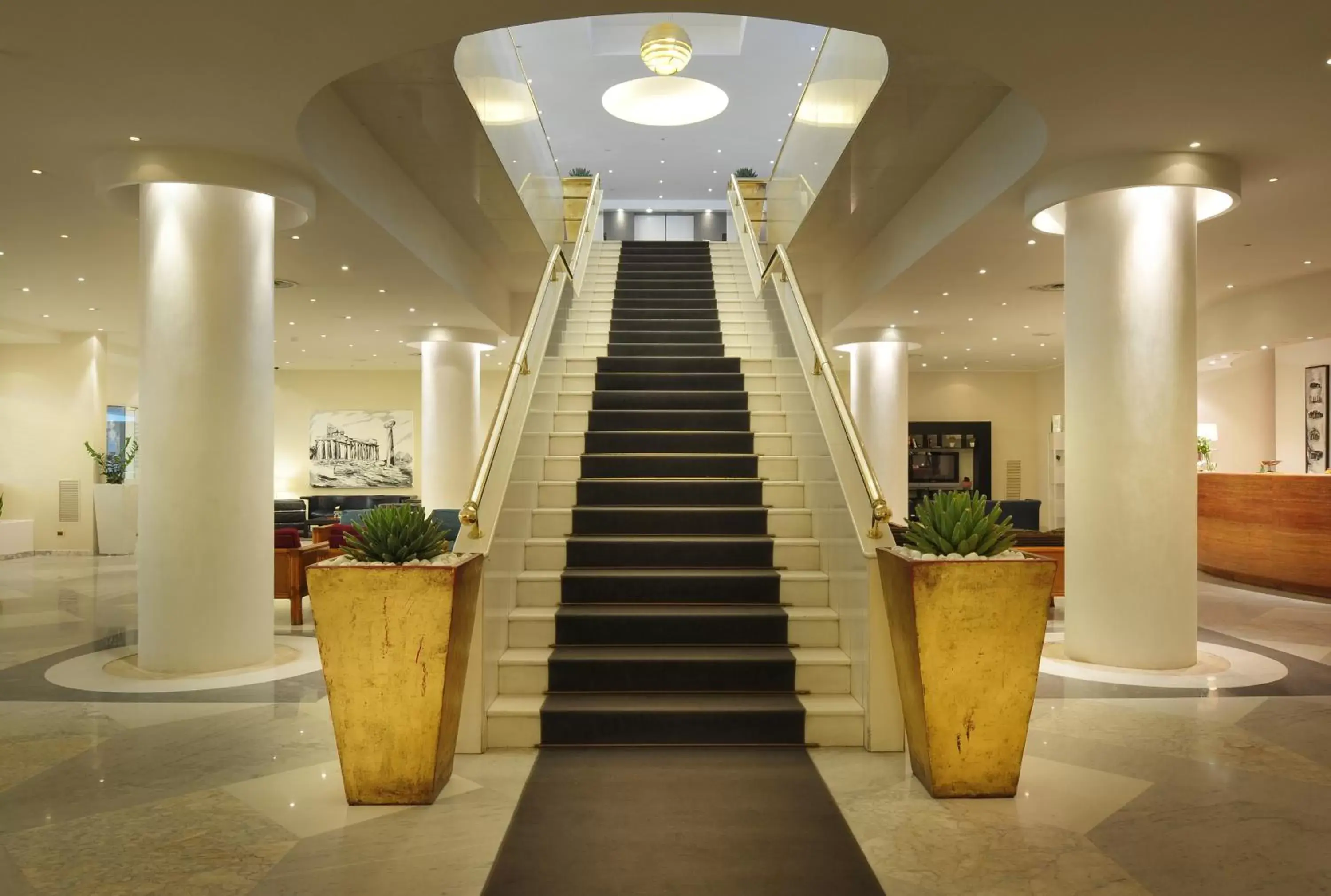 Lounge or bar, Lobby/Reception in Mec Paestum Hotel