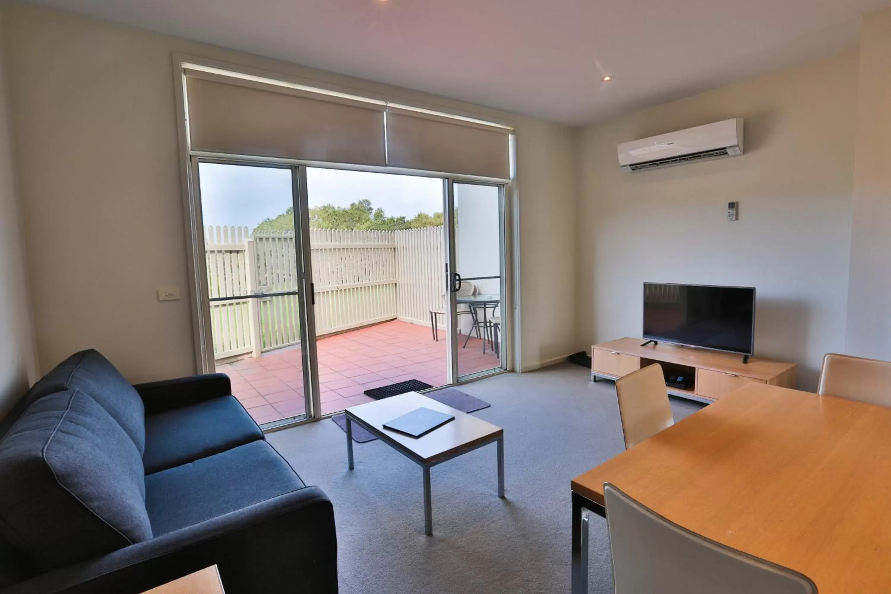 Living room, Seating Area in Lady Bay Resort