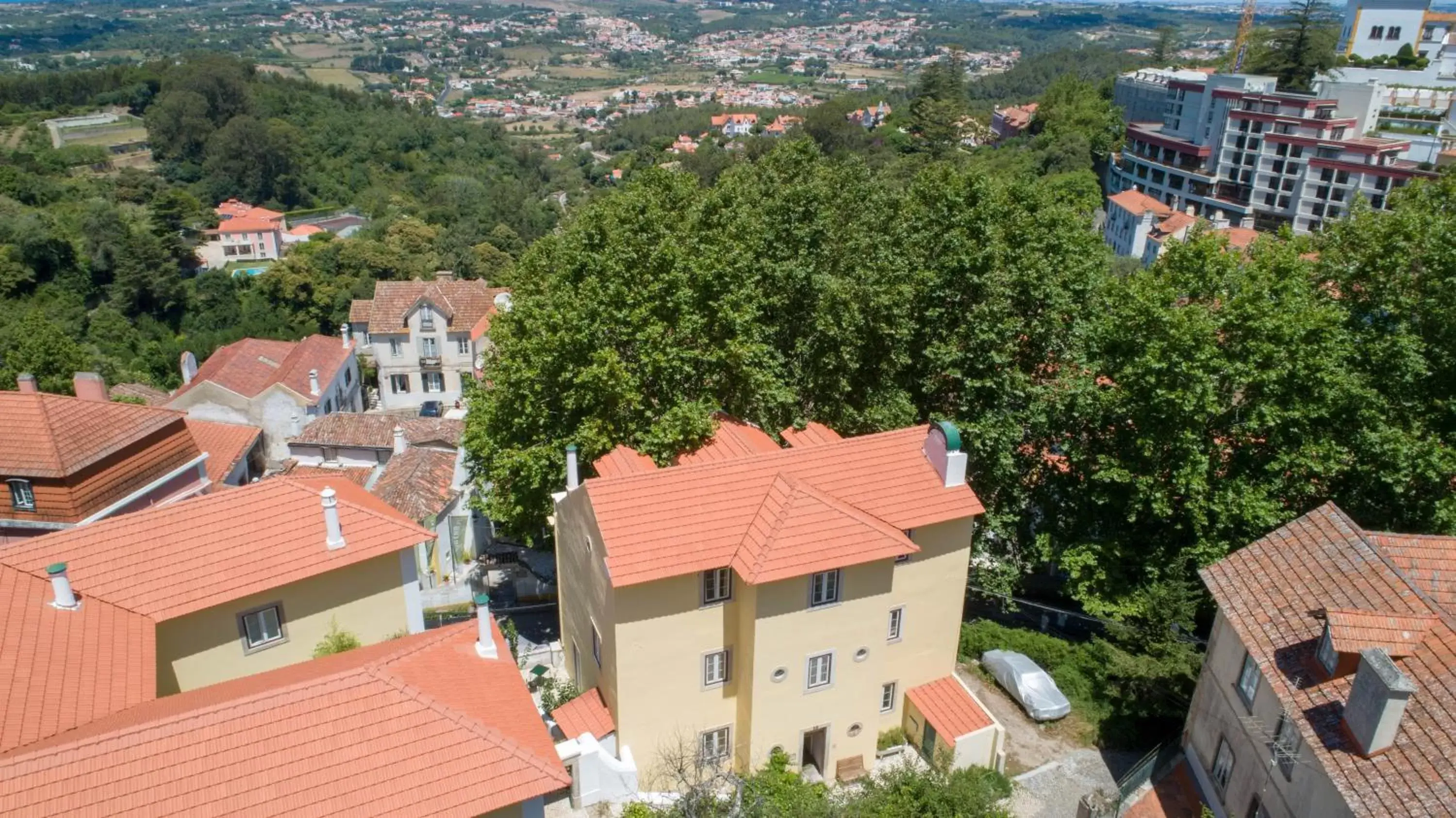 Property building, Bird's-eye View in Casa do Vinho Sintra Guest House