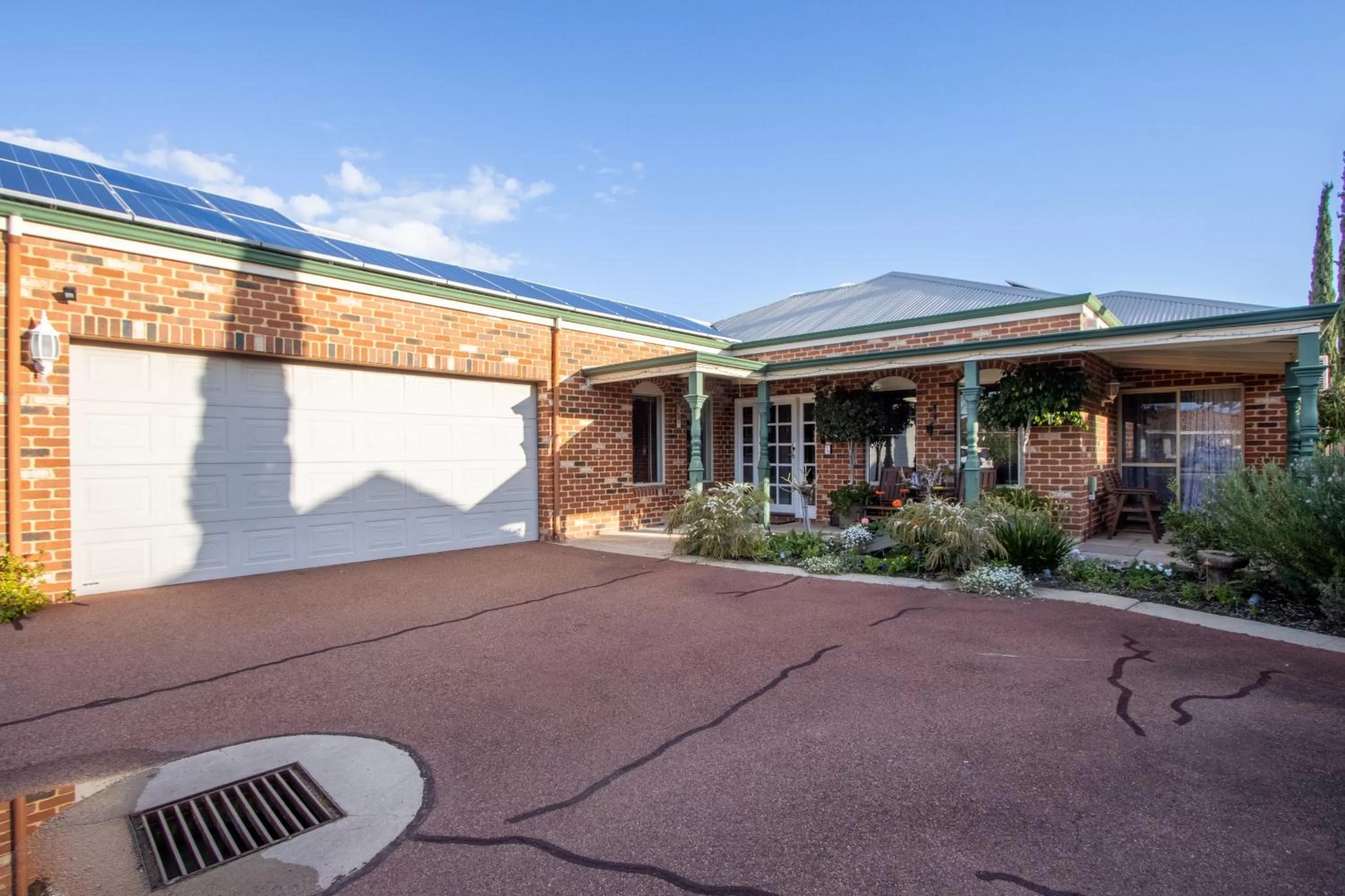 Property building in Durham Lodge Bed & Breakfast