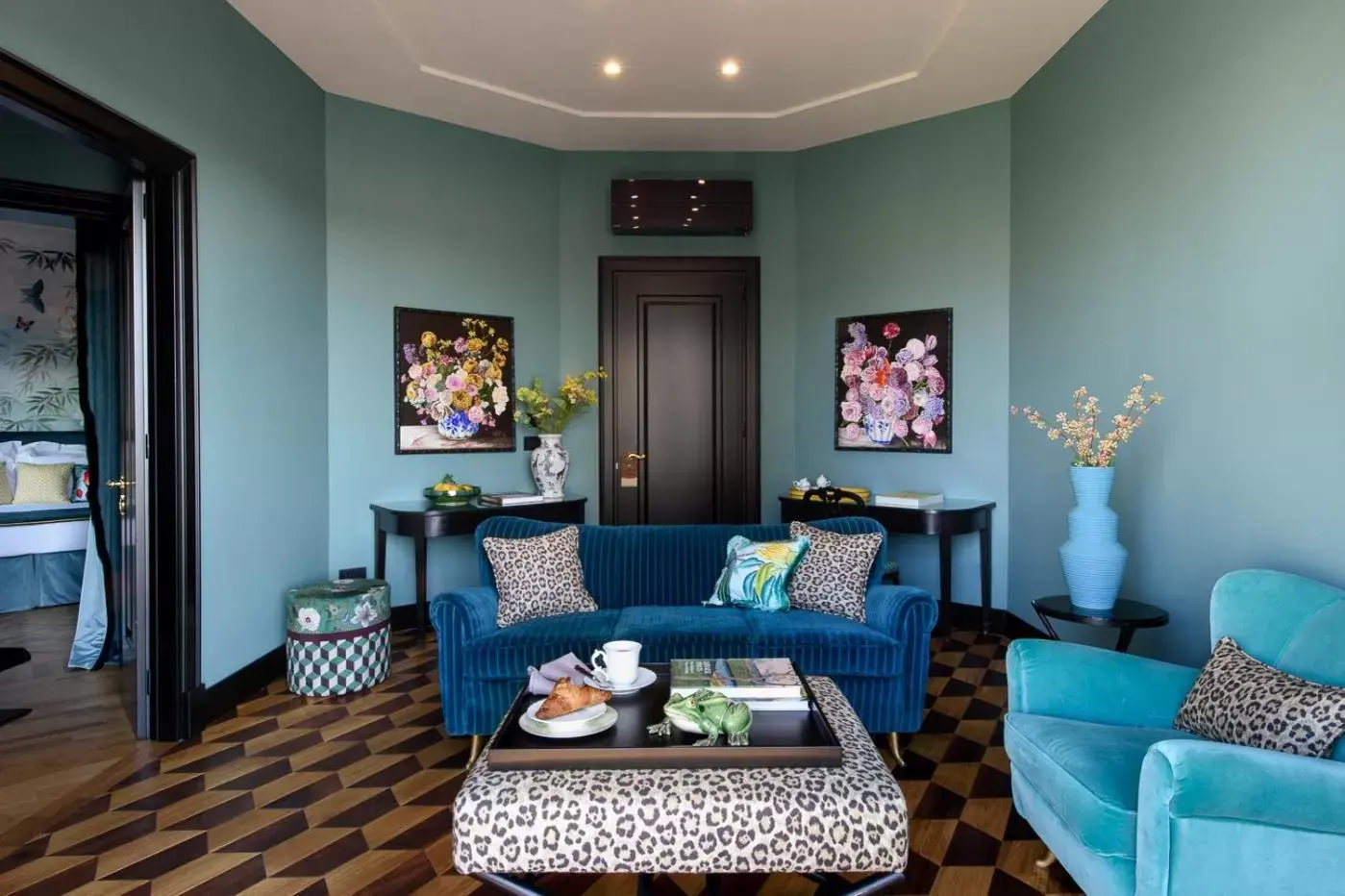 Seating Area in Velona's Jungle Luxury Suites