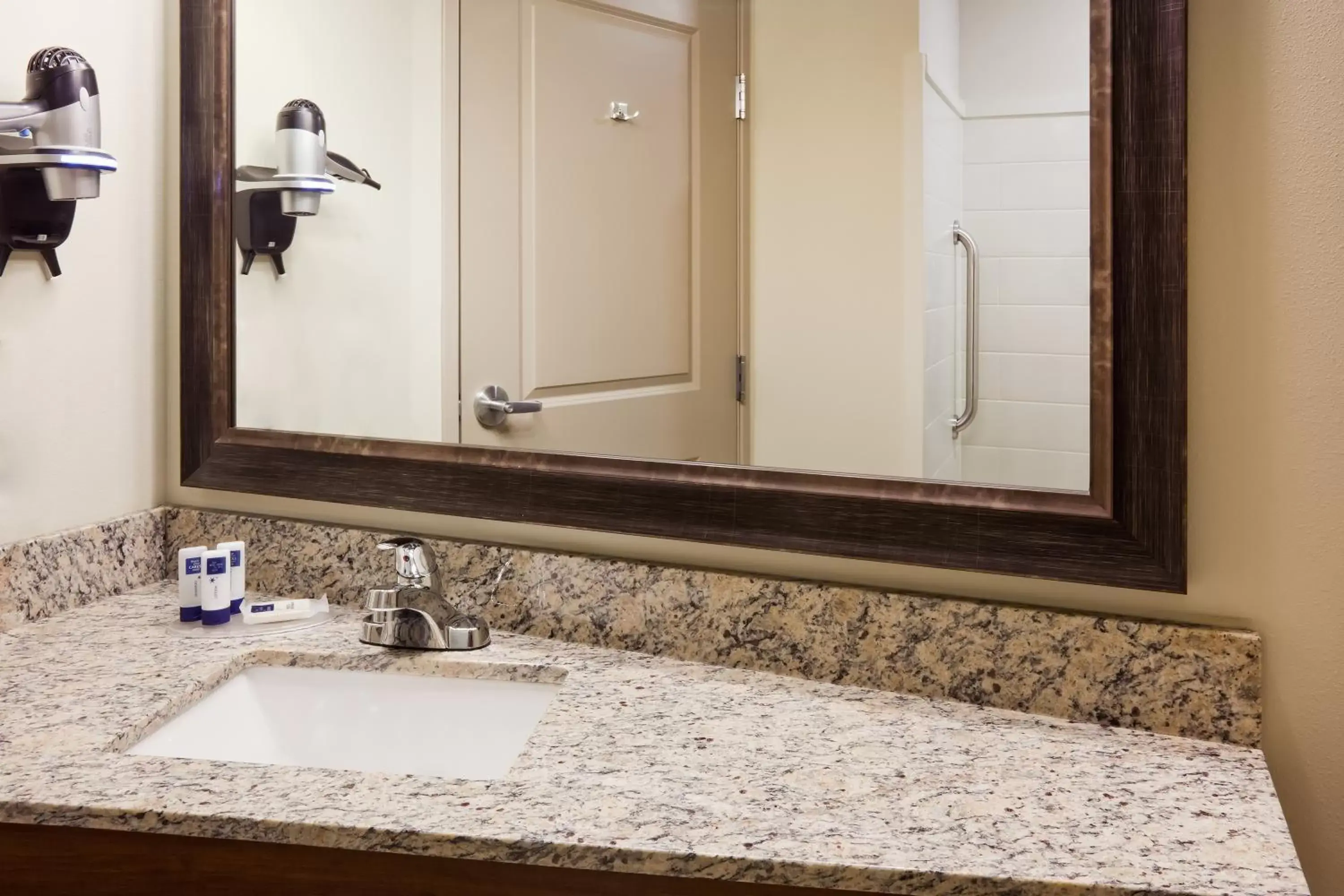 King Room - Non-Smoking in AmericInn by Wyndham DeWitt King Room - Non-Smoking in AmericInn by Wyndham DeWitt