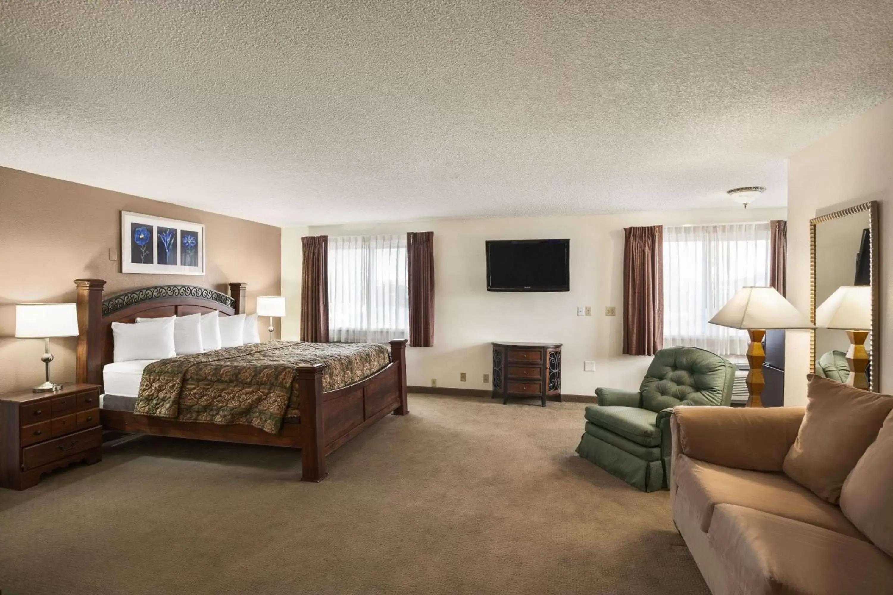 Photo of the whole room in Days Inn by Wyndham Billings