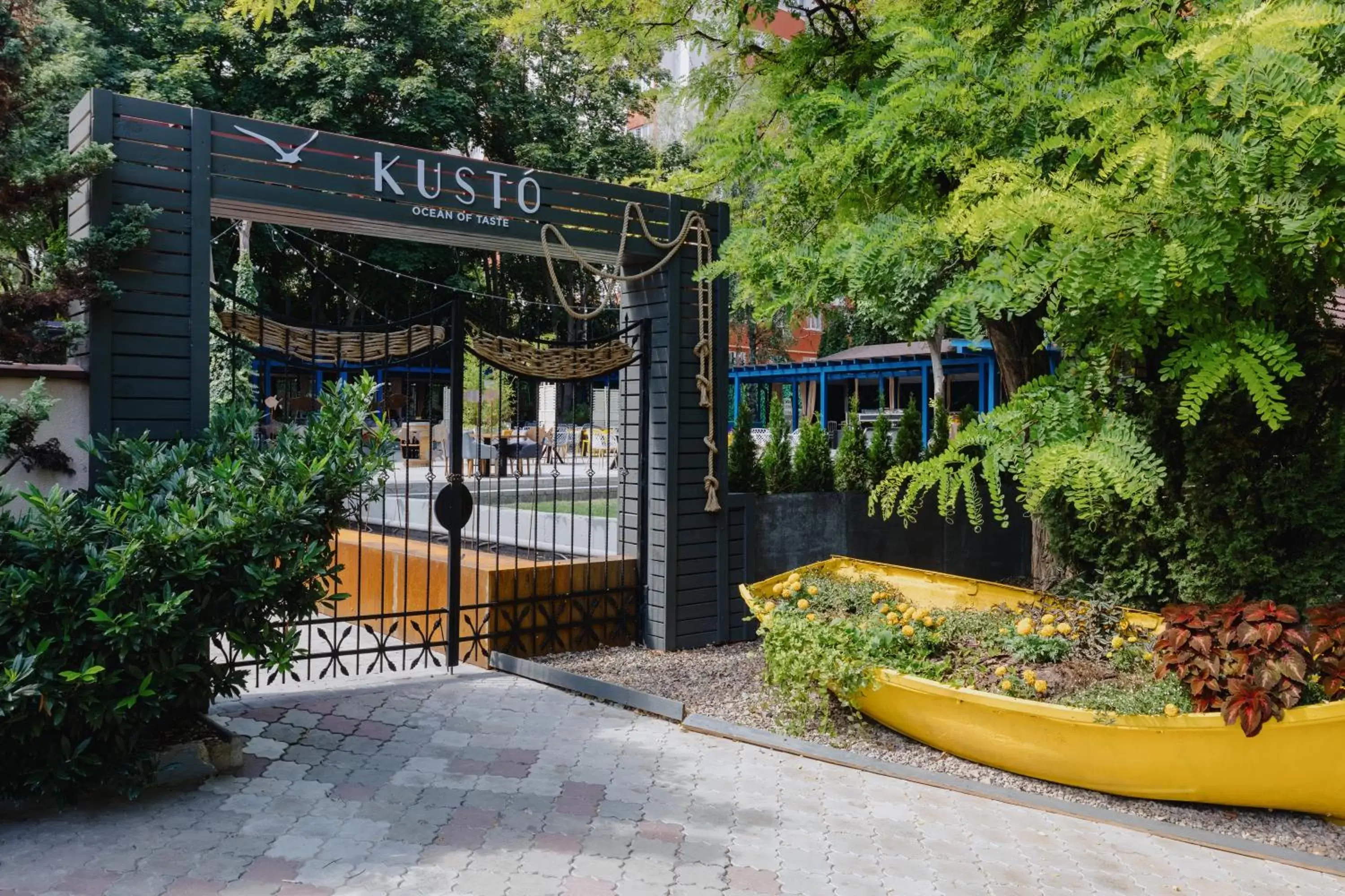 Restaurant/places to eat in Tulip Residence & Spa Hotel Restaurant/places to eat in Tulip Residence & Spa Hotel