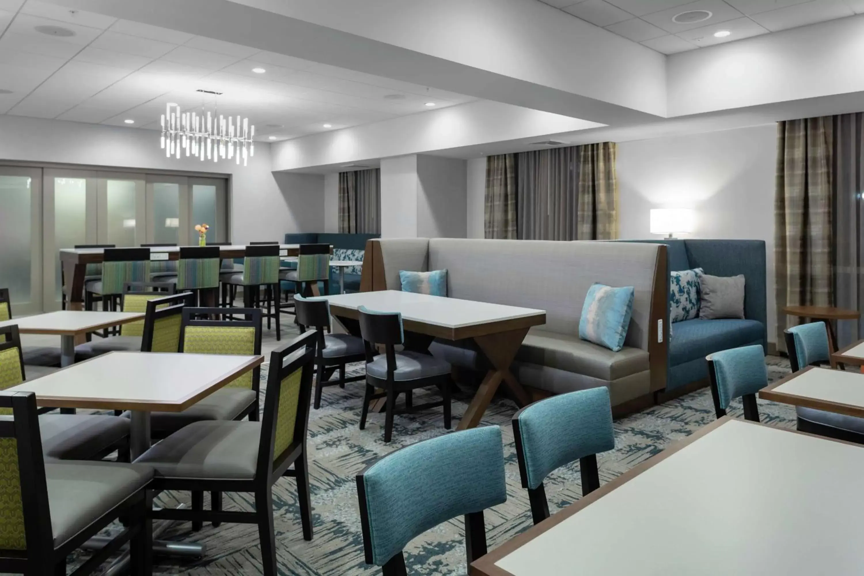 Lobby or reception, Restaurant/Places to Eat in Hampton Inn Dunedin, Fl